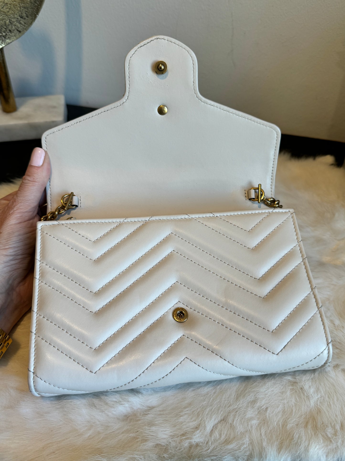 GUCCI Ivory Leather GG Marmont Mini WOC