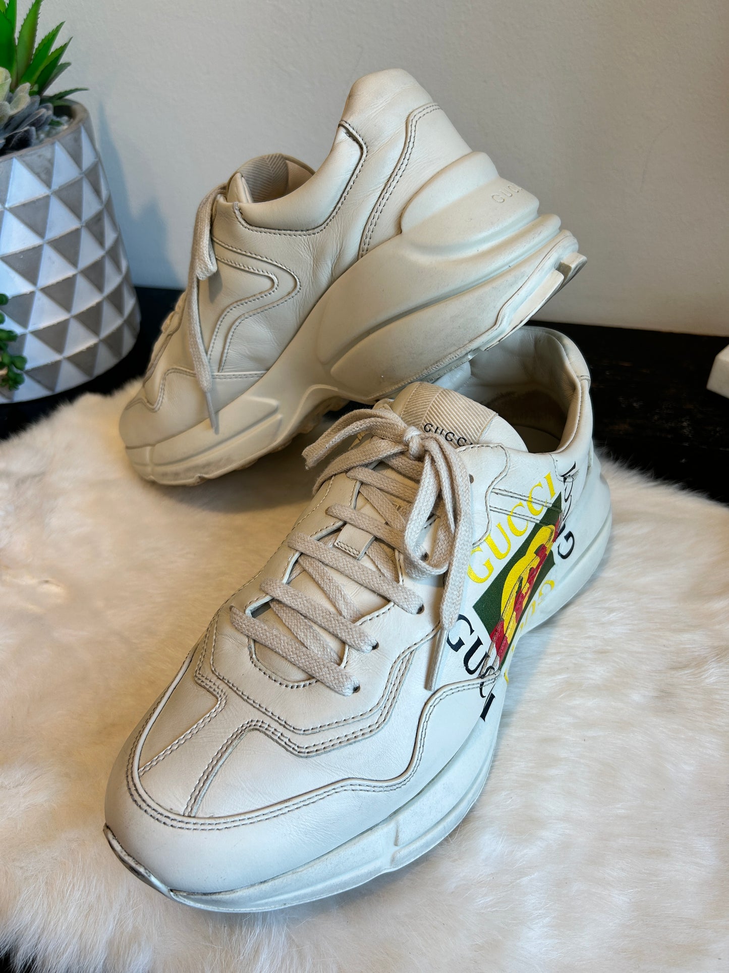 GUCCI Rhyton Ivory Sneakers Mens 6EU (Women's 39)