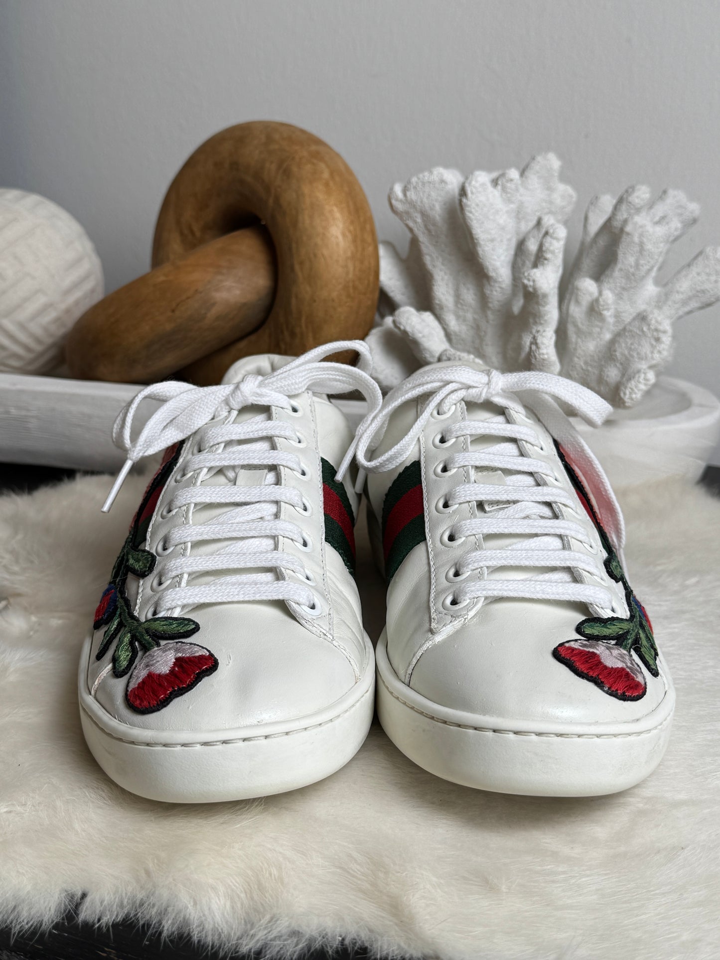 GUCCI Ace Flowers Sneakers 36.5EU