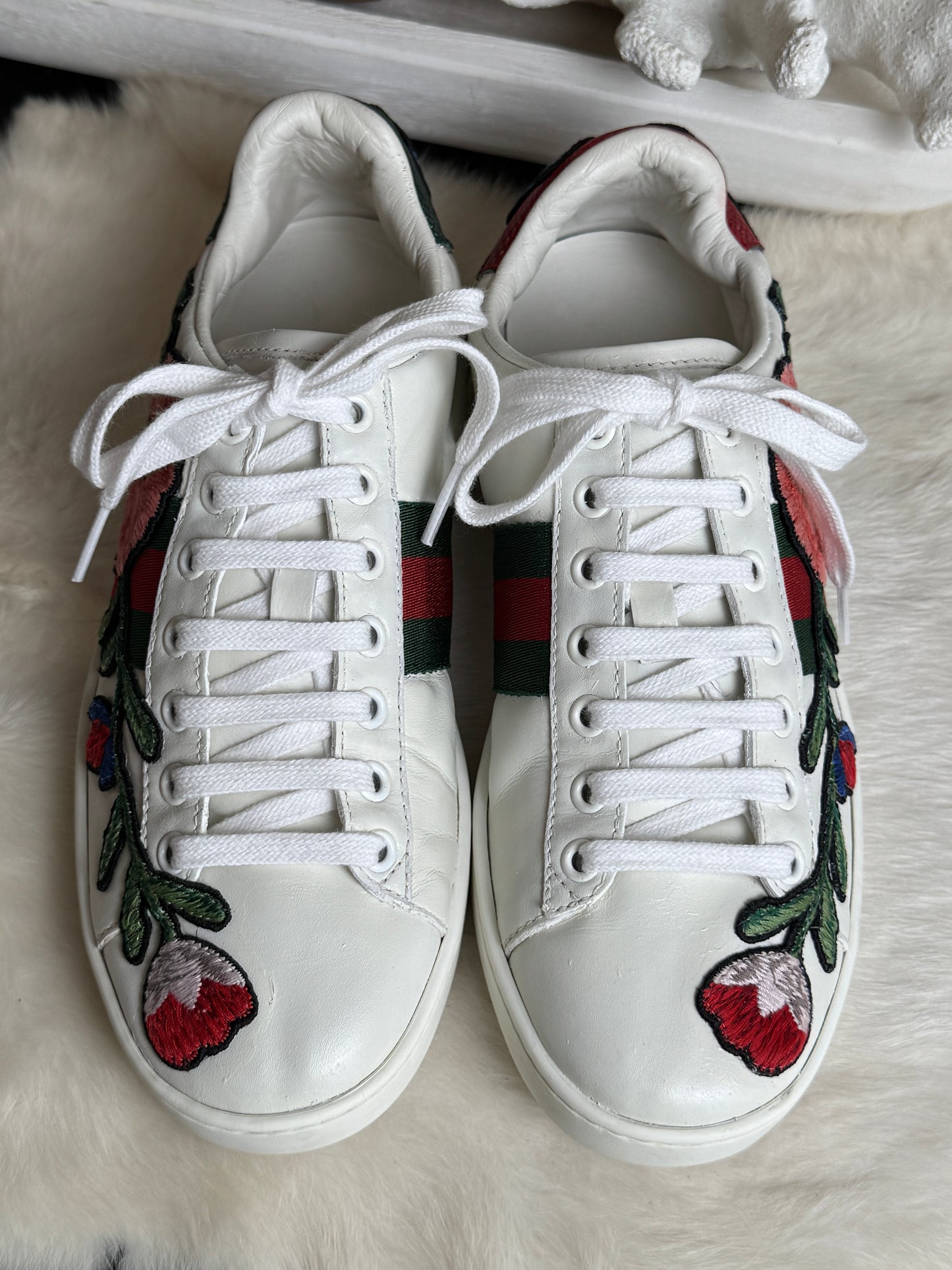 GUCCI Ace Flowers Sneakers 36.5EU