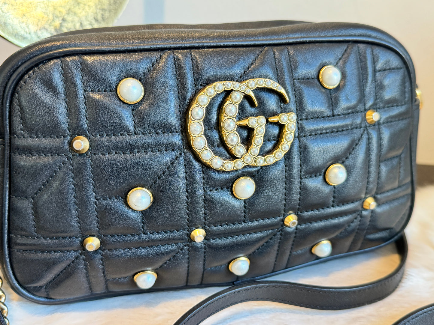 GUCCI Black Pearl Leather GG Marmont Small Camera Bag