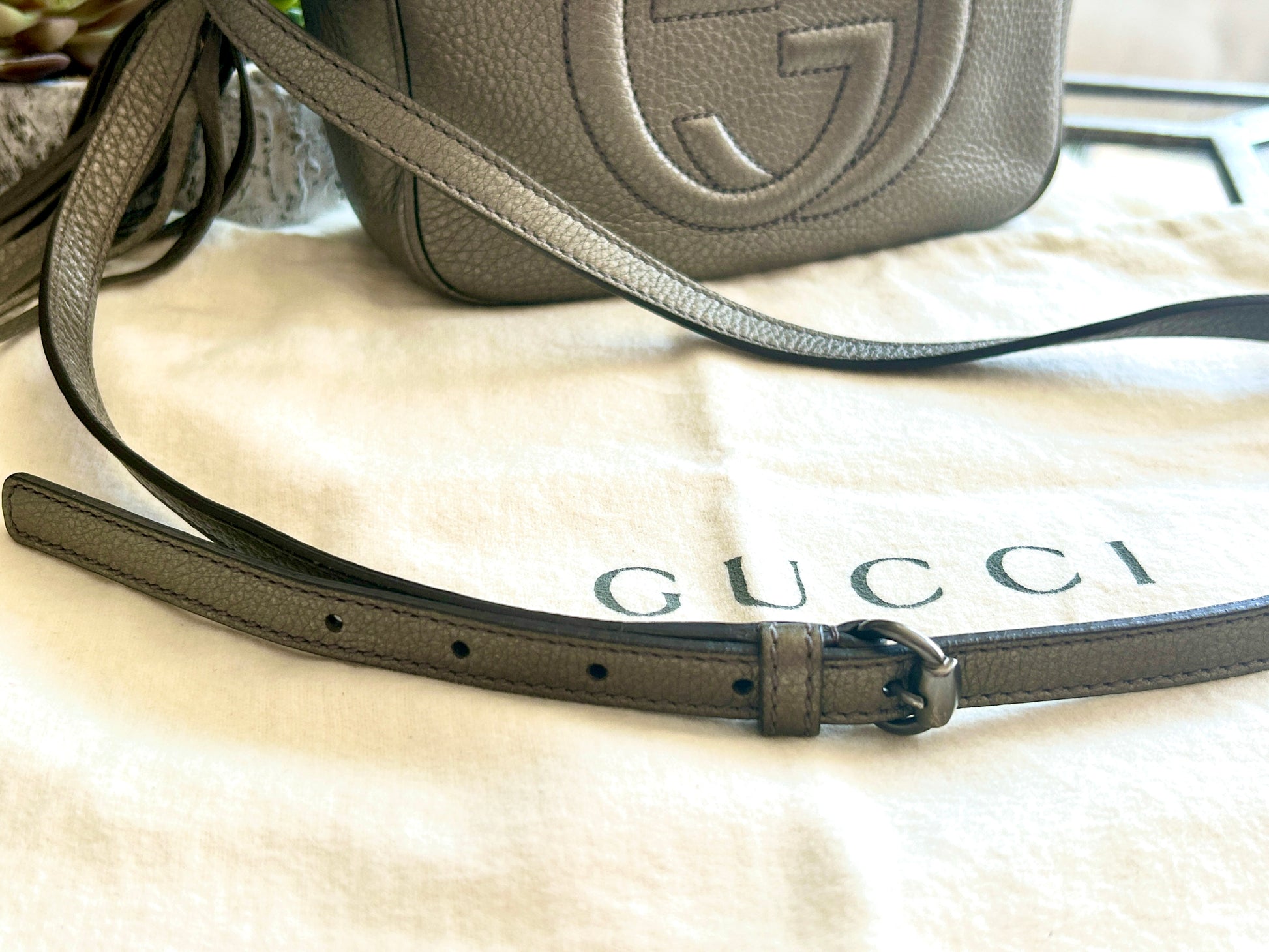 Gucci Metallic Leather Soho Disco Bag – Ascherman Home