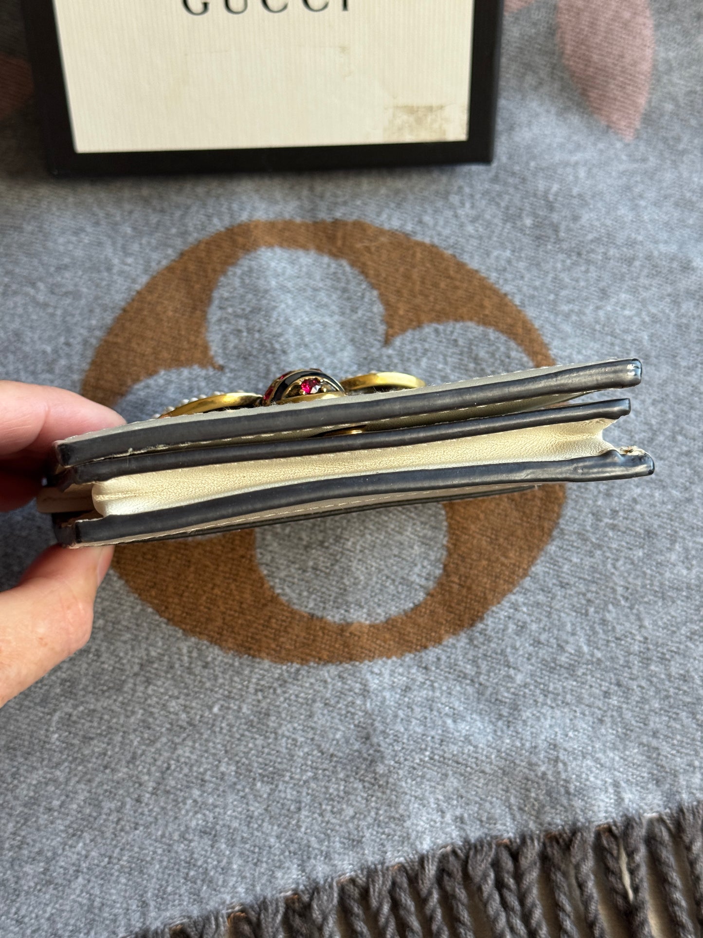 GUCCI Queen Margaret Cream Bifold Snap Wallet