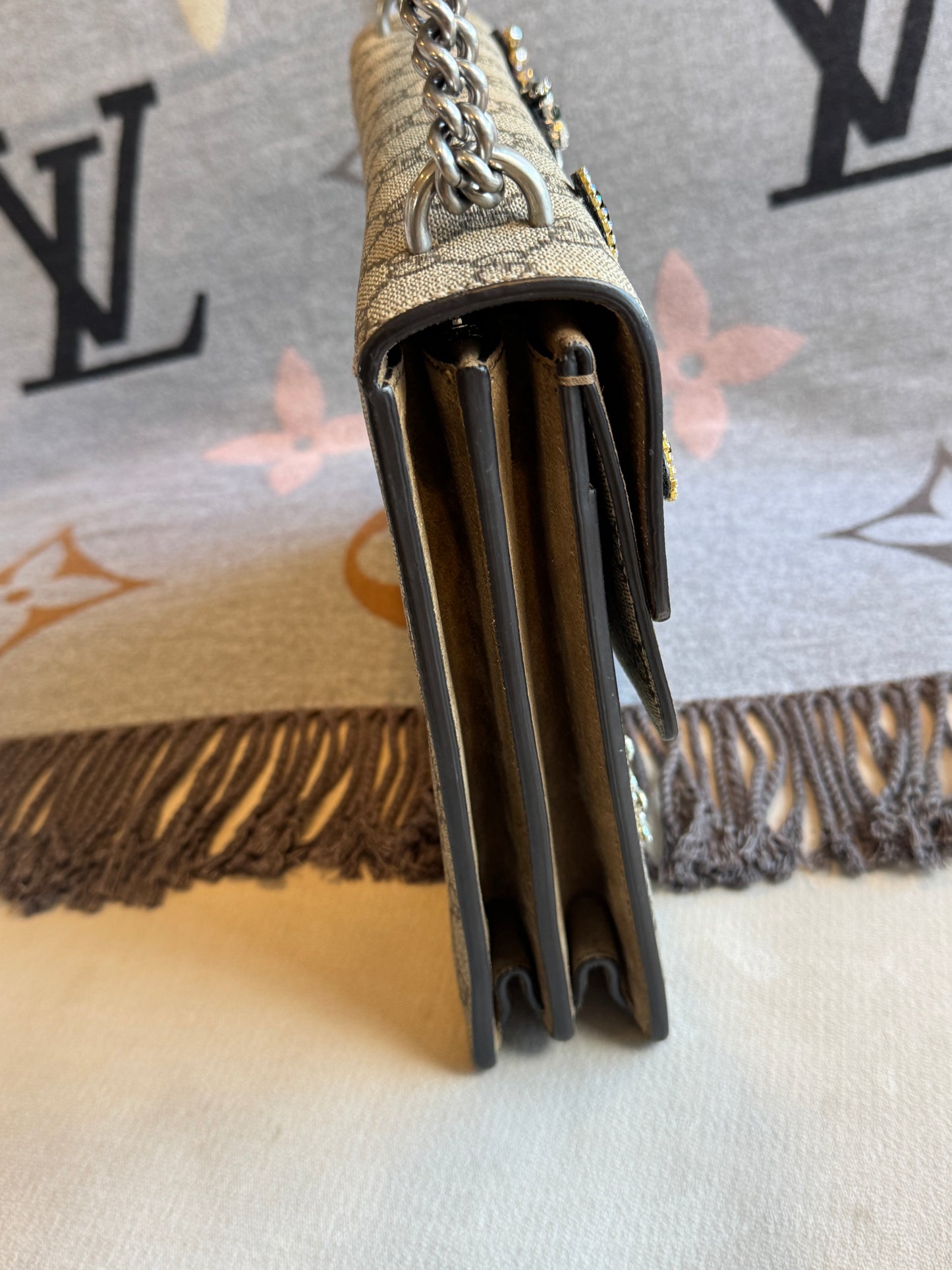 GUCCI GG Supreme Canvas Medium Dionysus