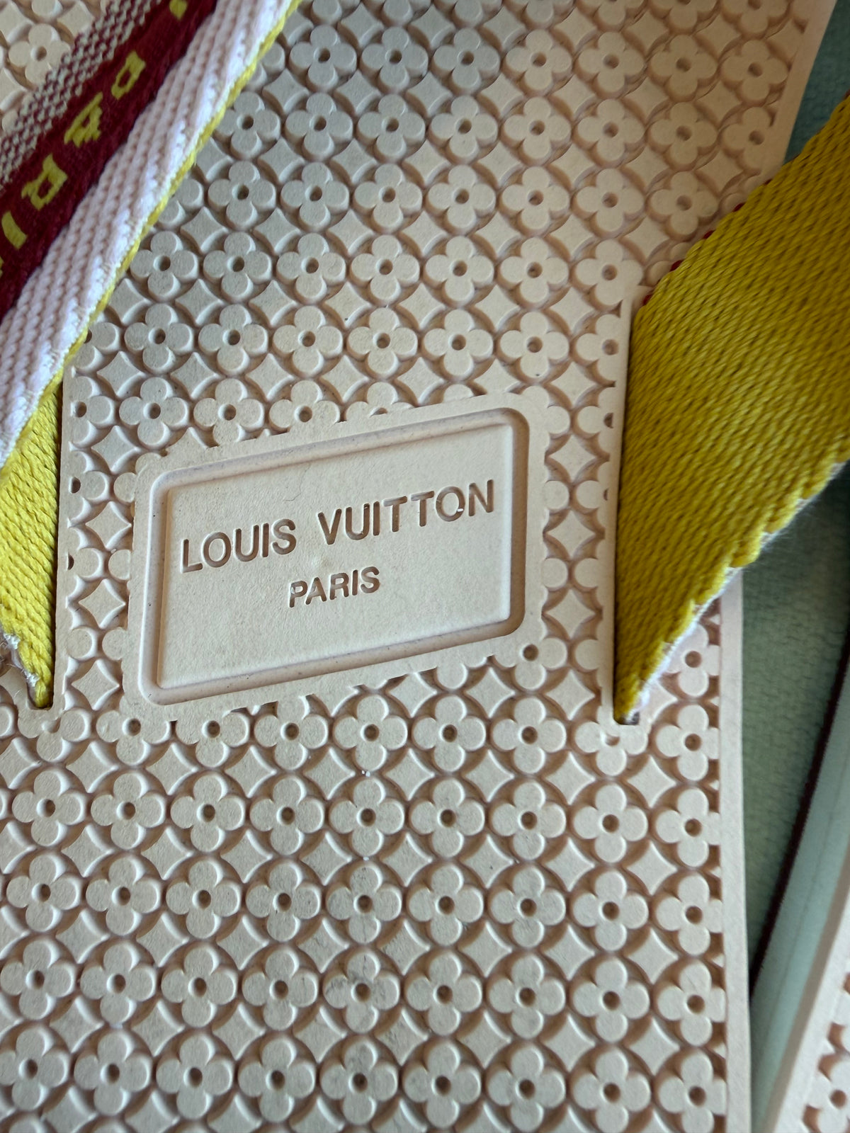 Louis Vuitton Rubber Logo Strap Thong Flip-Flop Sandals 36