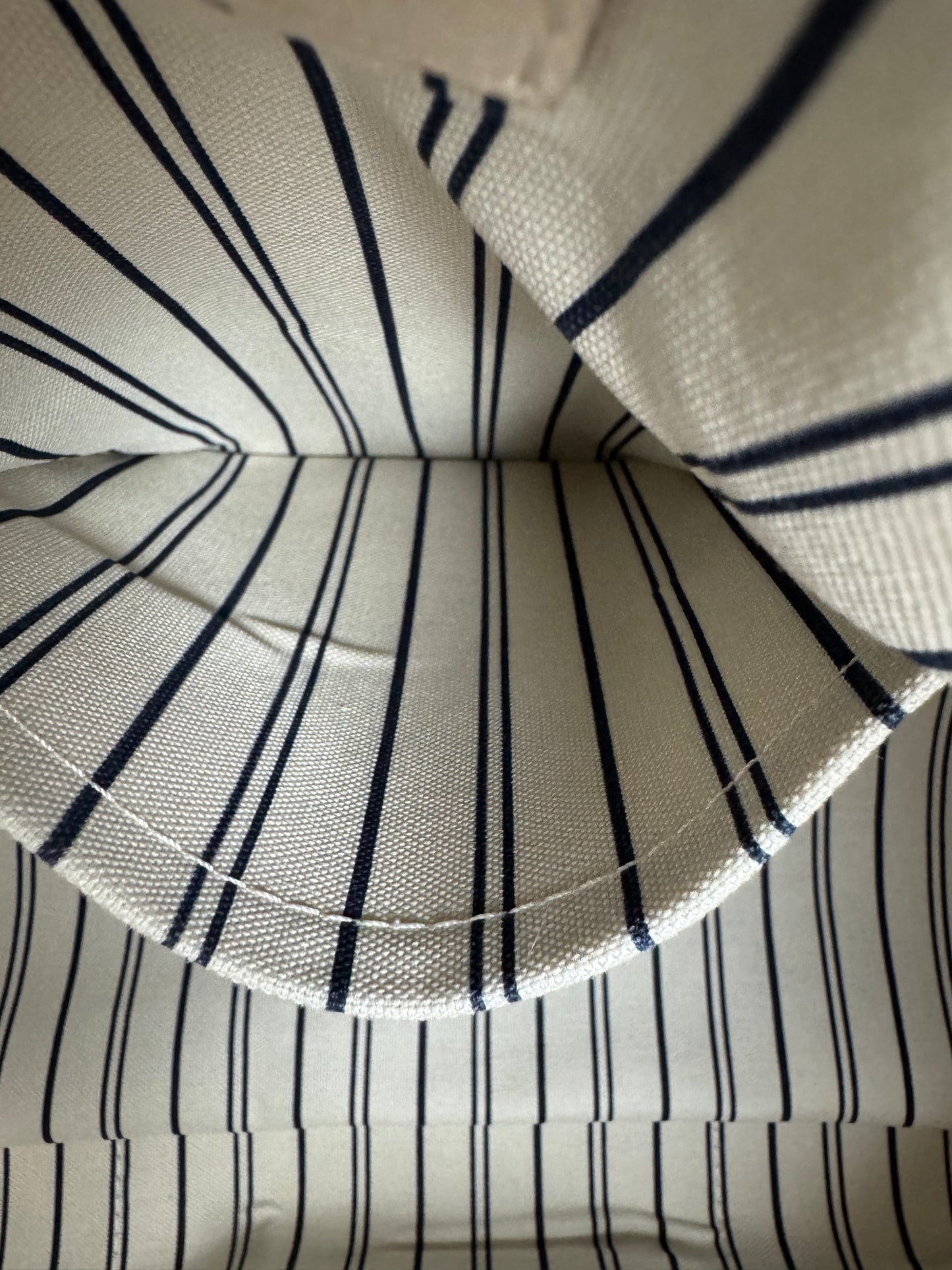 Louis Vuitton Empreinte Artsy Blanc / Ivory