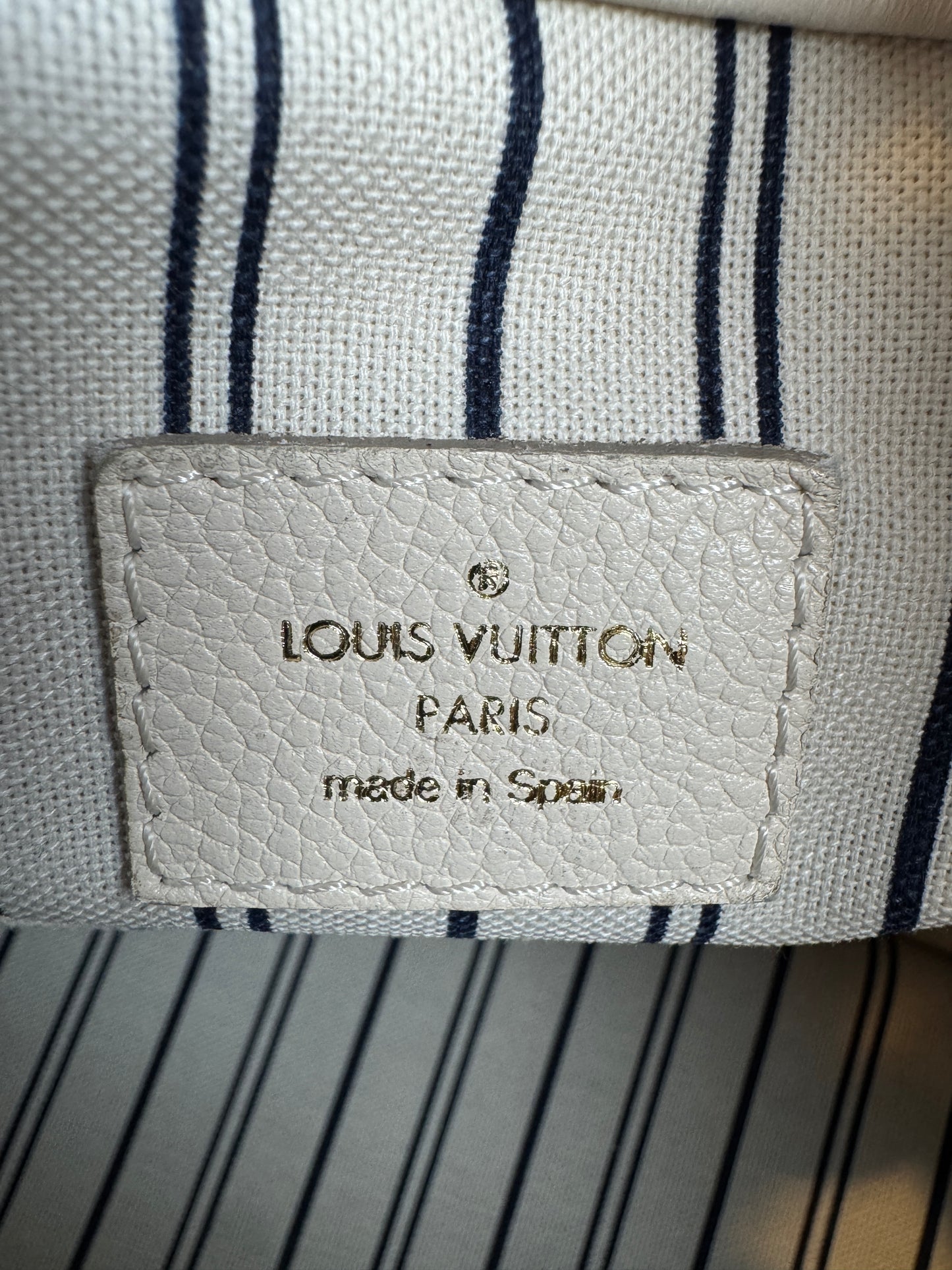 Louis Vuitton Empreinte Artsy Blanc / Ivory