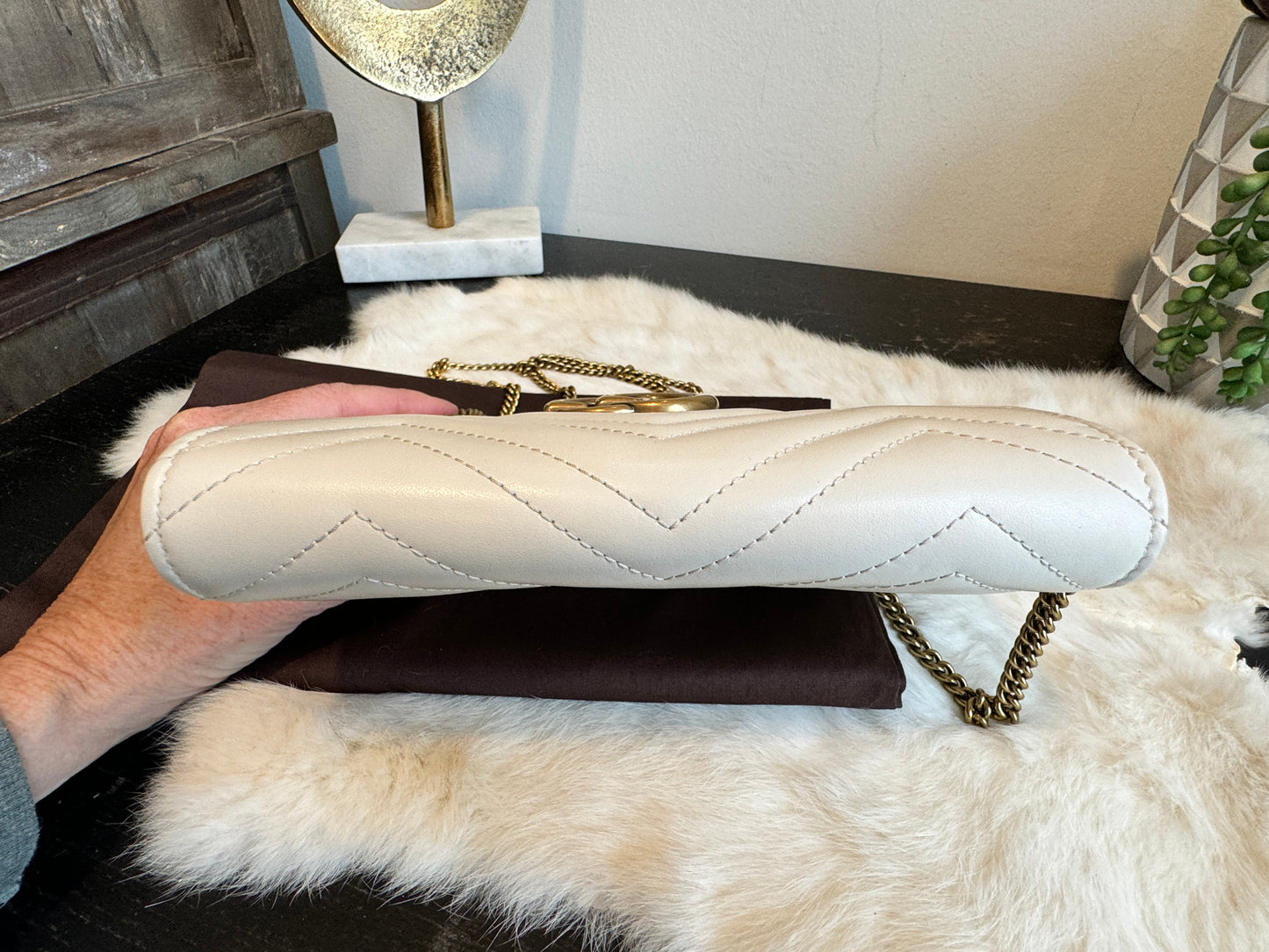 GUCCI Ivory Leather GG Marmont Mini WOC