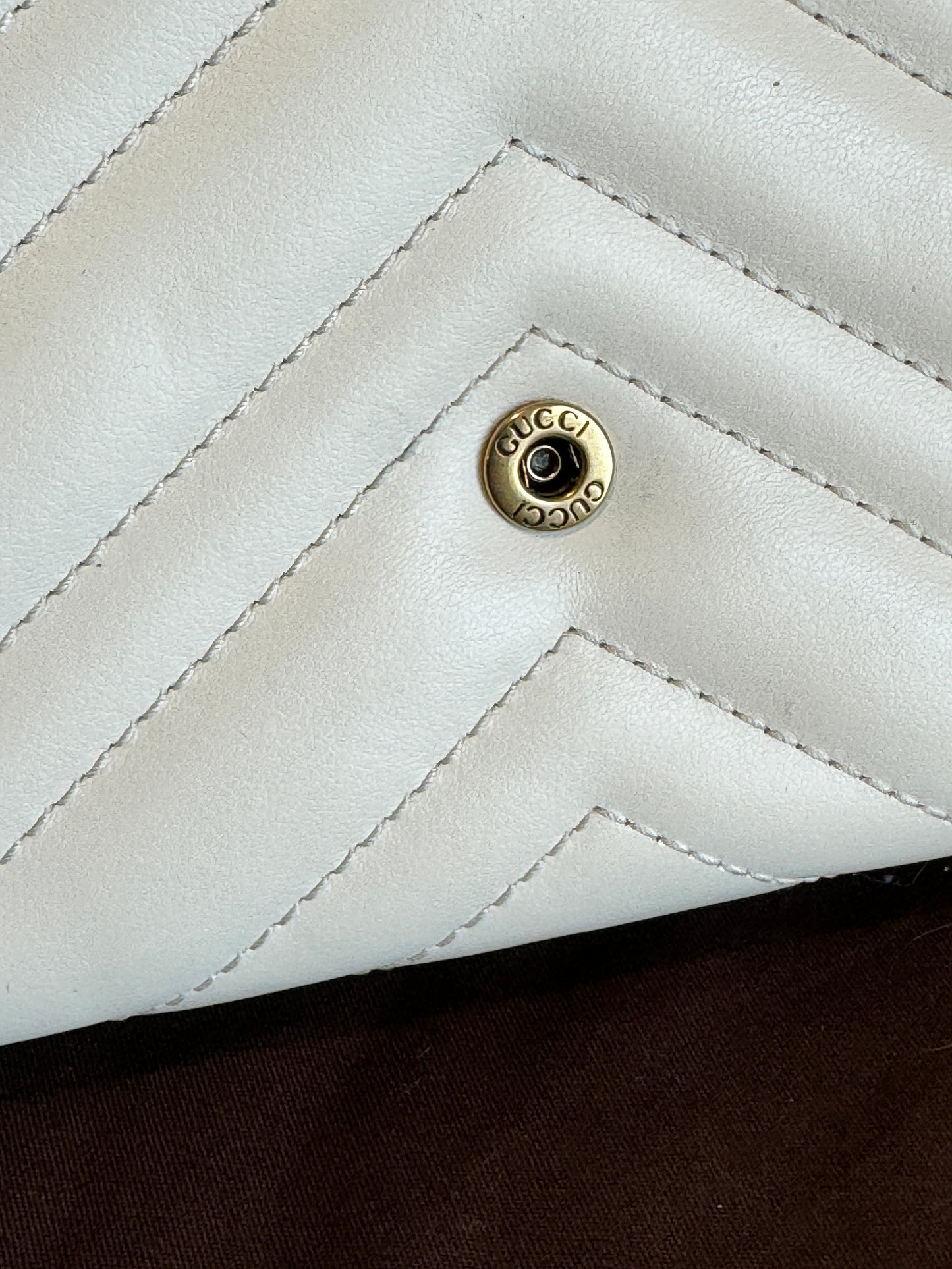 GUCCI Ivory Leather GG Marmont Mini WOC