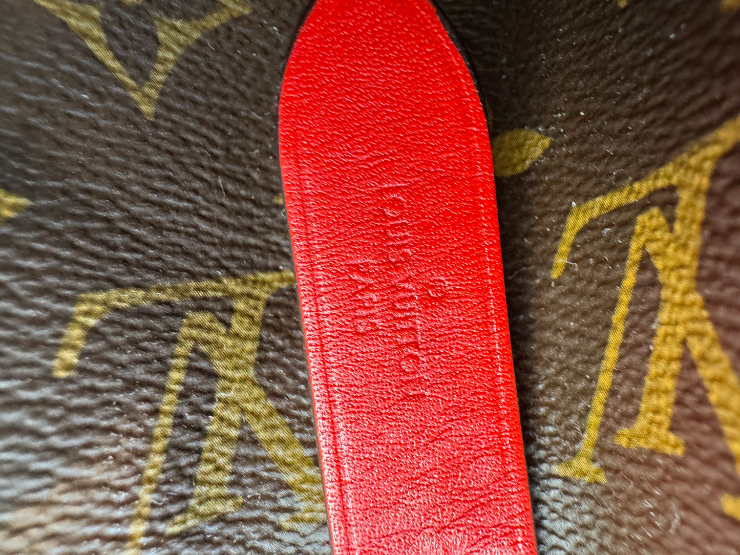 Louis Vuitton Monogram Neonoe MM Red 2-Way Handbag