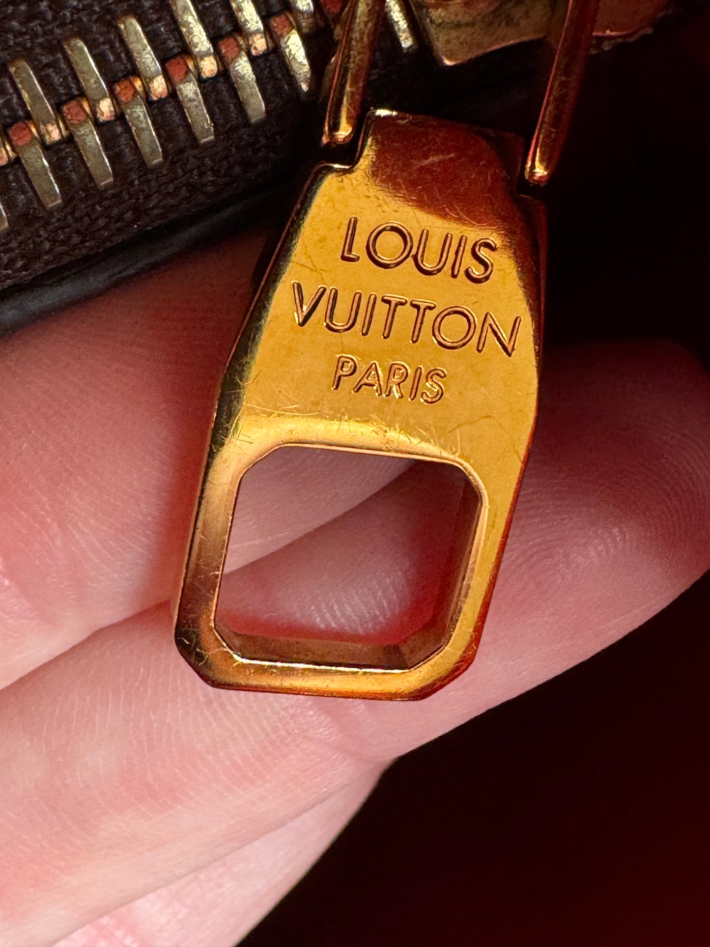 Louis Vuitton Monogram Neonoe MM Red 2-Way Handbag