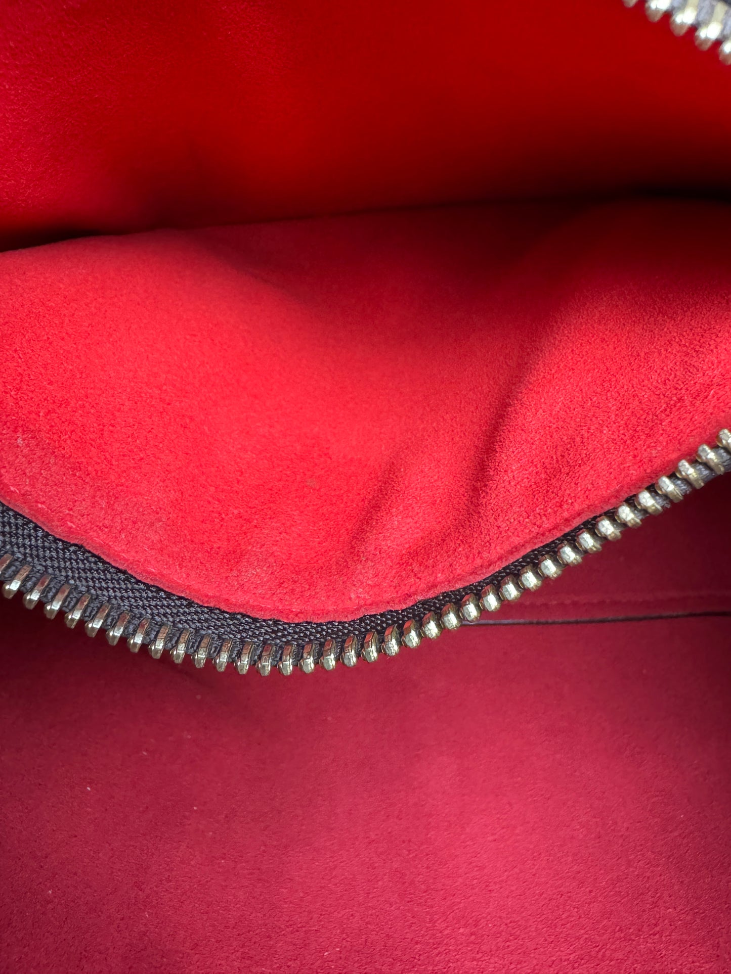 Louis Vuitton Monogram Neonoe MM Red 2-Way Handbag