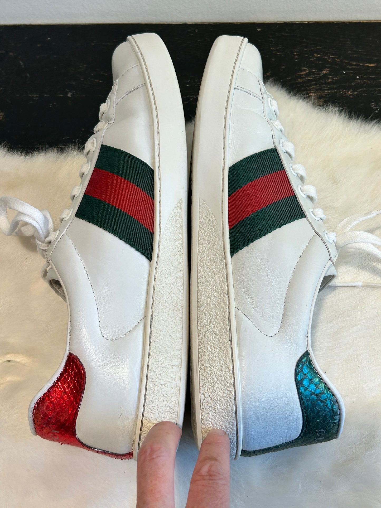 GUCCI Ace Bees Web Sneakers Mens 7.5EU (40.5EU)