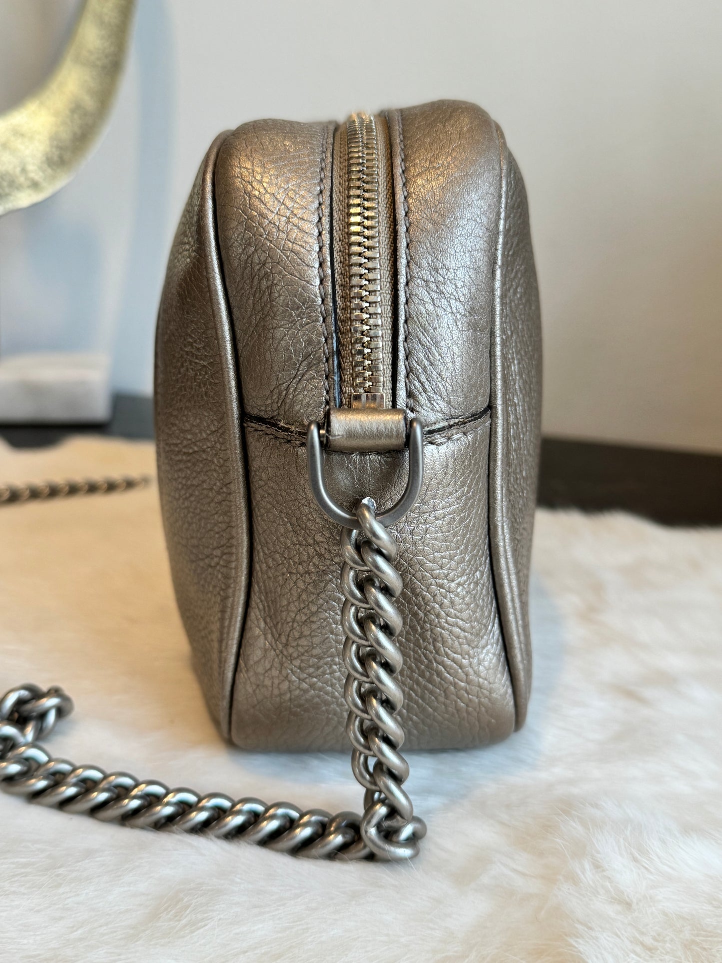 Gucci Metallic Pewter Leather Soho Disco Bag