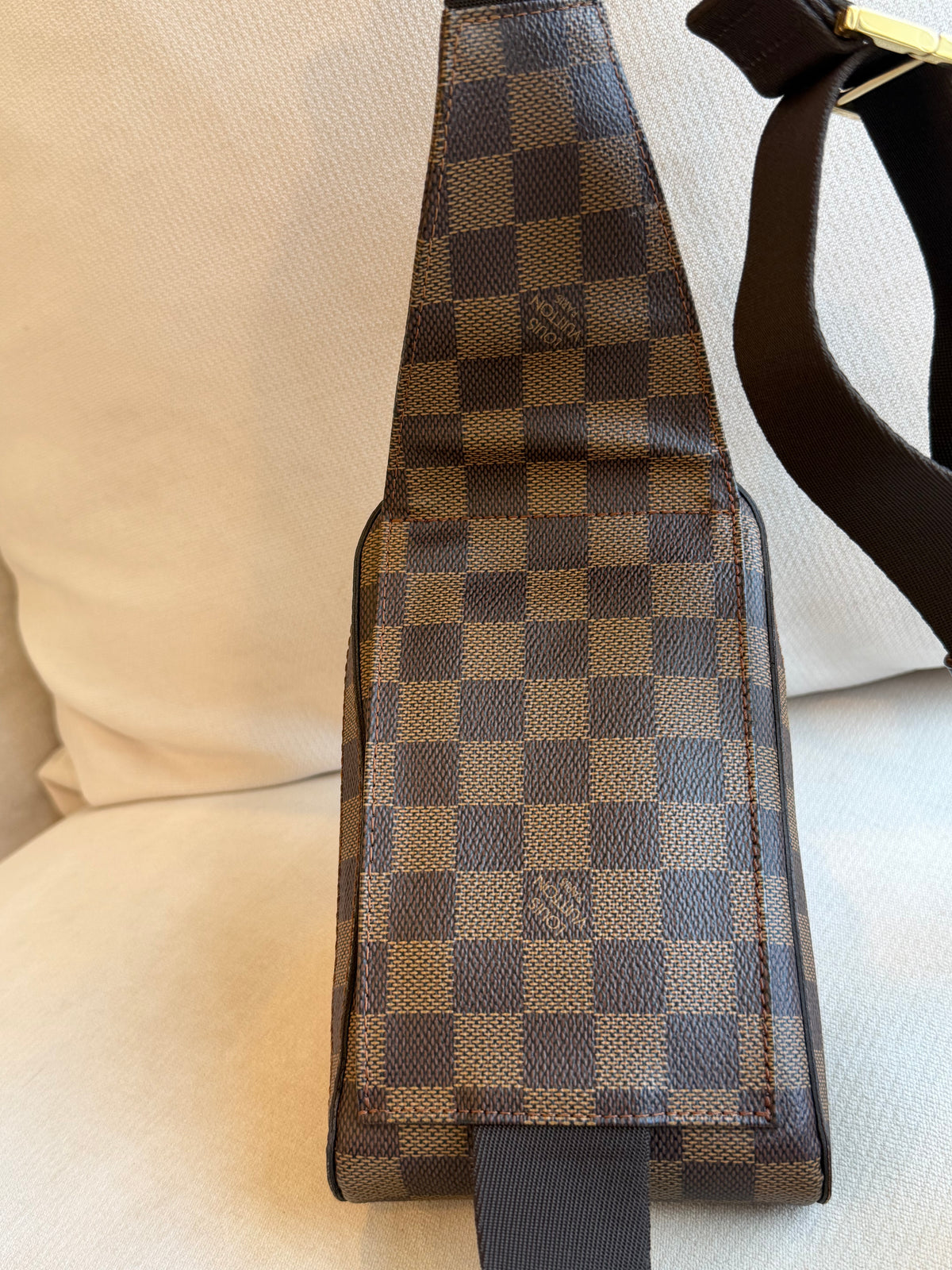 Louis Vuitton Damier Ebene Geronimo Crossbody Sling Bag