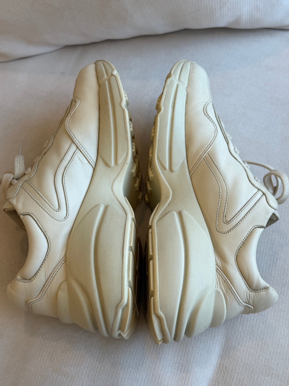 GUCCI Rhyton Ivory Sneakers Men's 6.5EU (Women's 39.5EU)