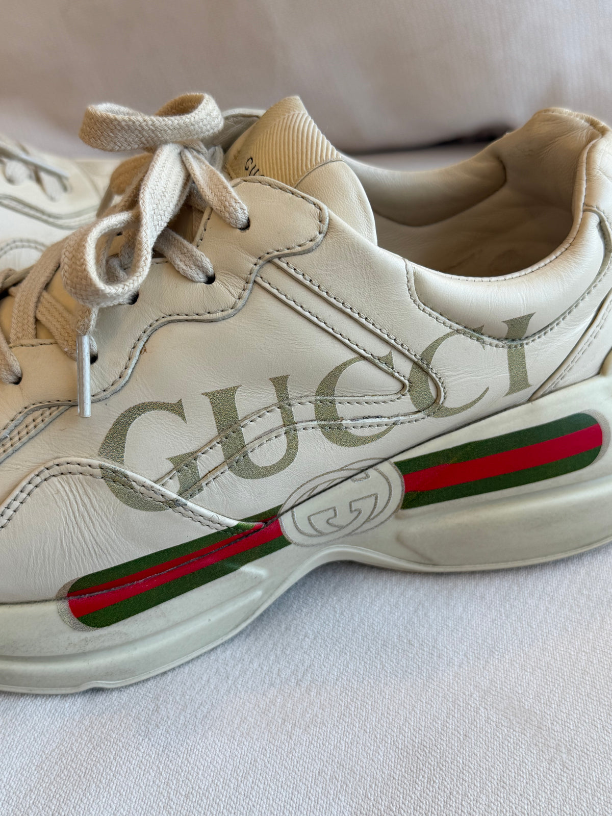 GUCCI Rhyton Ivory Sneakers Men's 6.5EU (Women's 39.5EU)