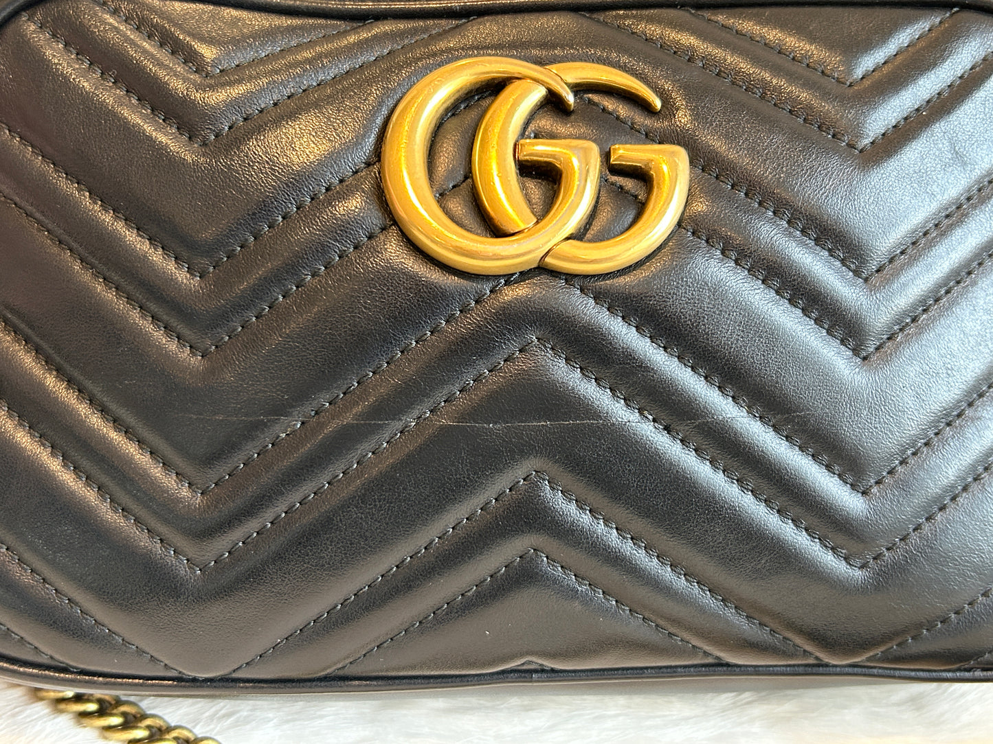 GUCCI Black Leather GG Marmont Small Camera Bag