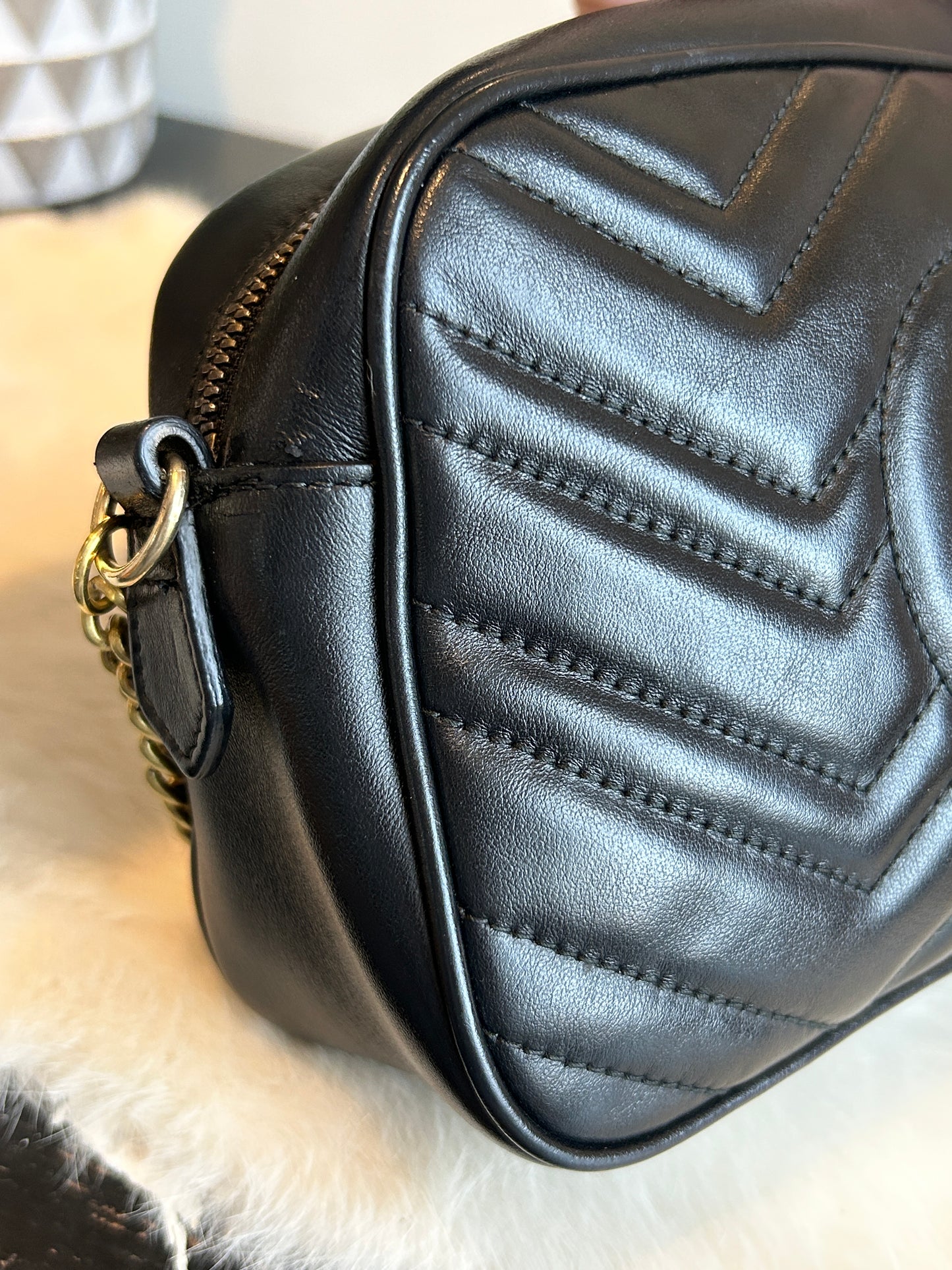 GUCCI Black Leather GG Marmont Small Camera Bag