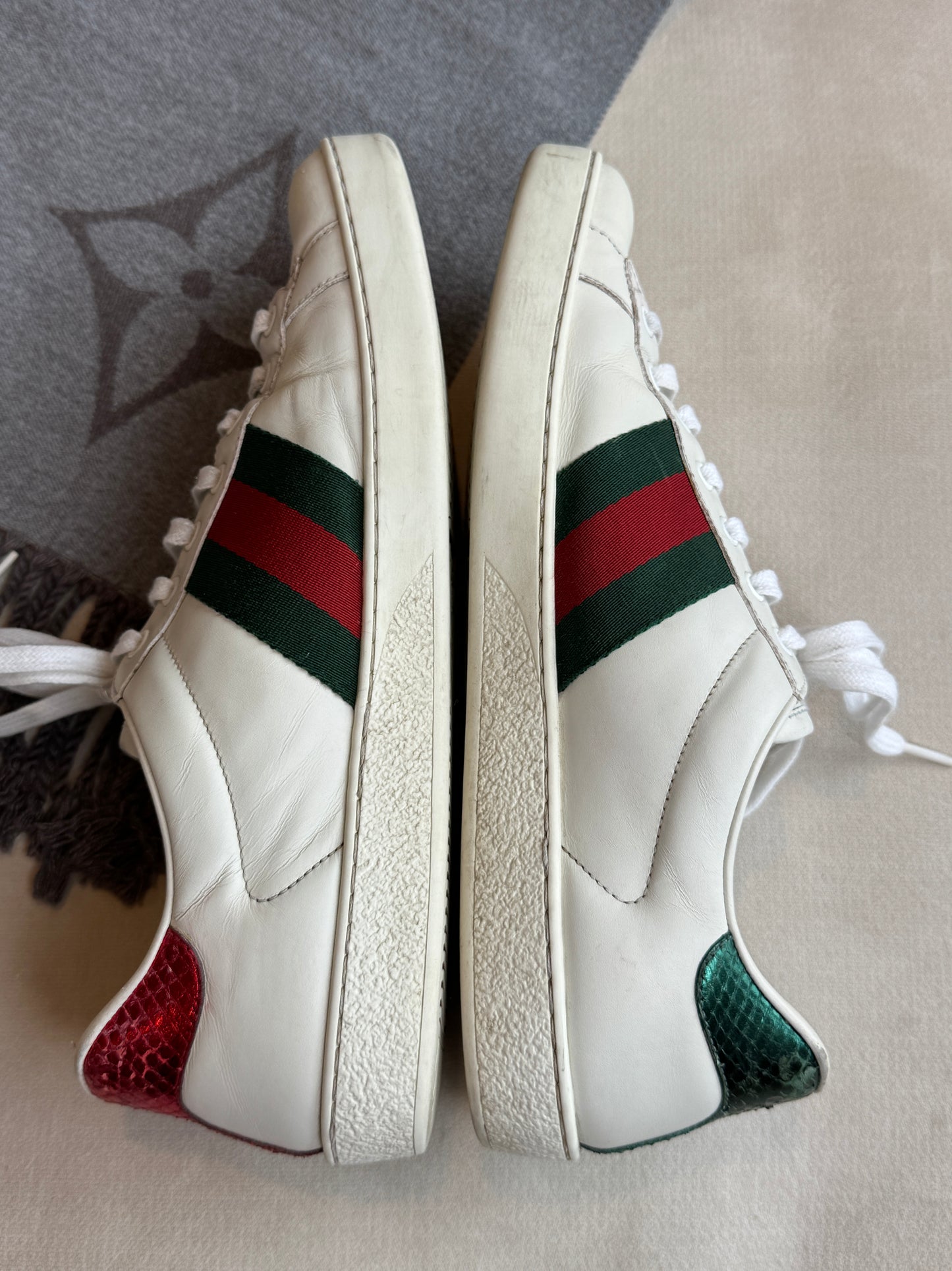 GUCCI Ace Bees Men's Sneakers 9.5EU (42.5EU)