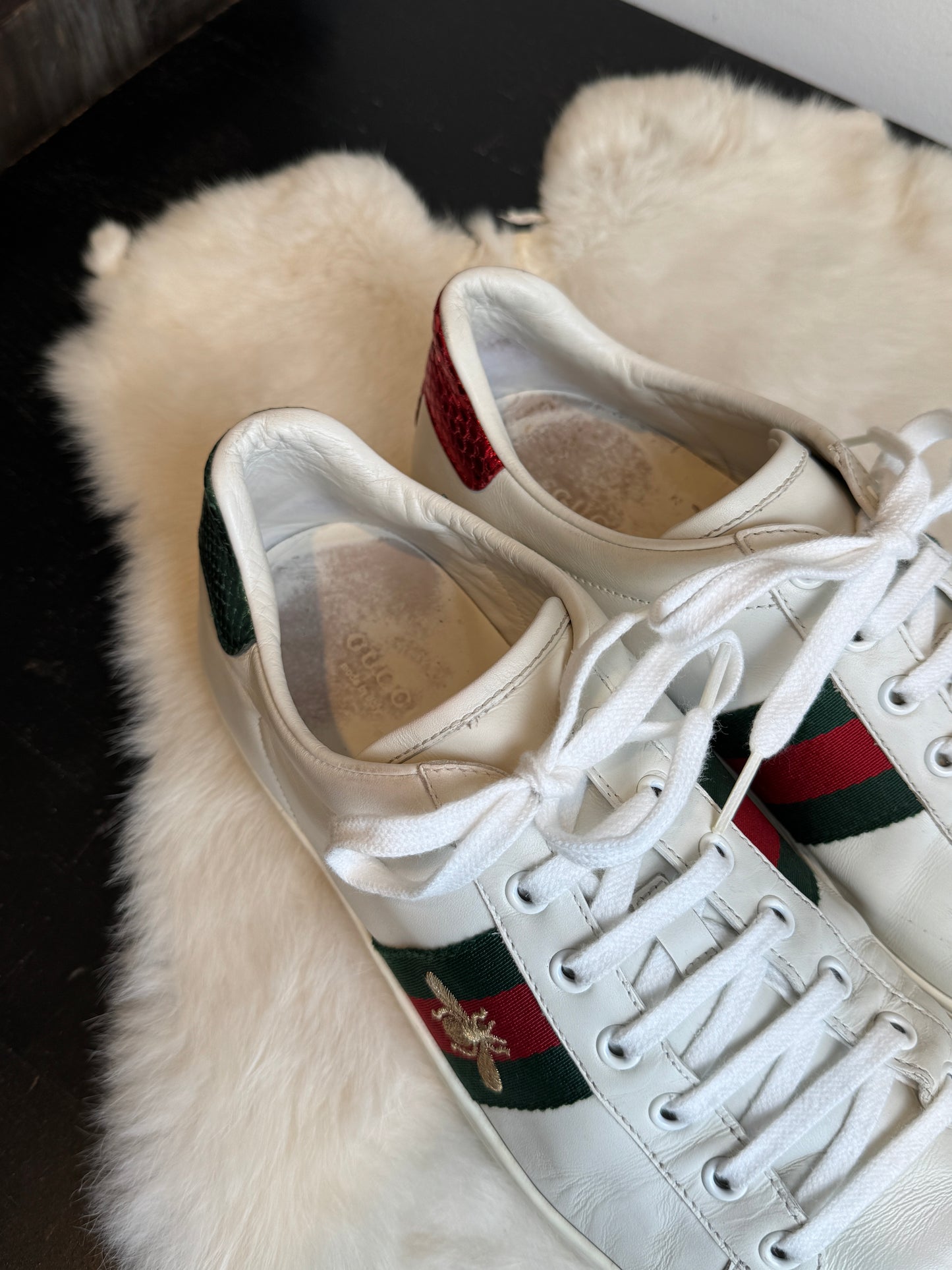 GUCCI Ace Bees Sneakers Size 41EU