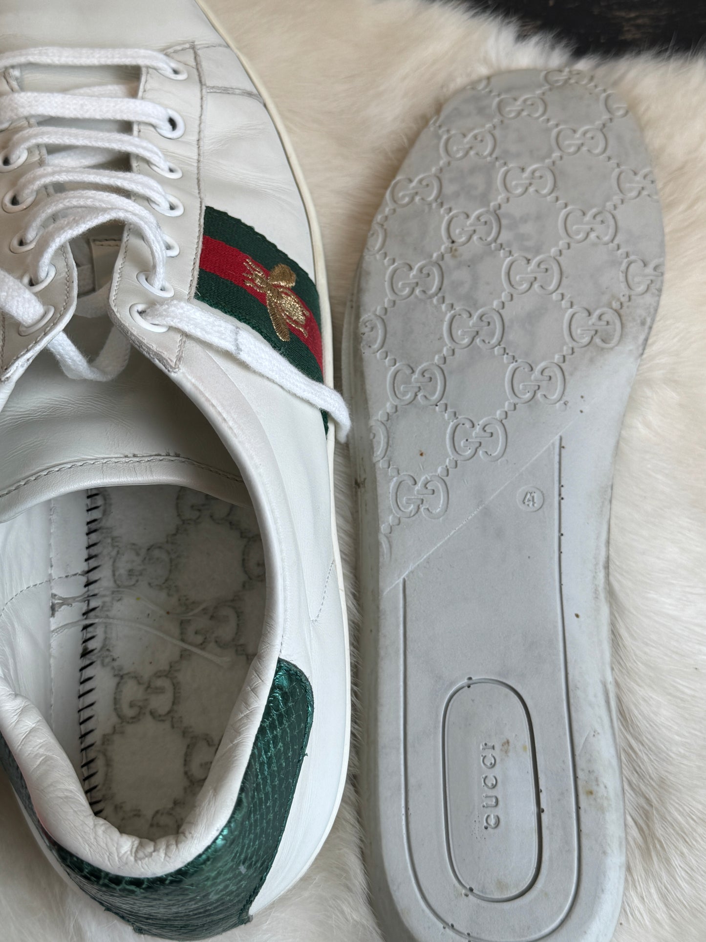 GUCCI Ace Bees Sneakers Size 41EU