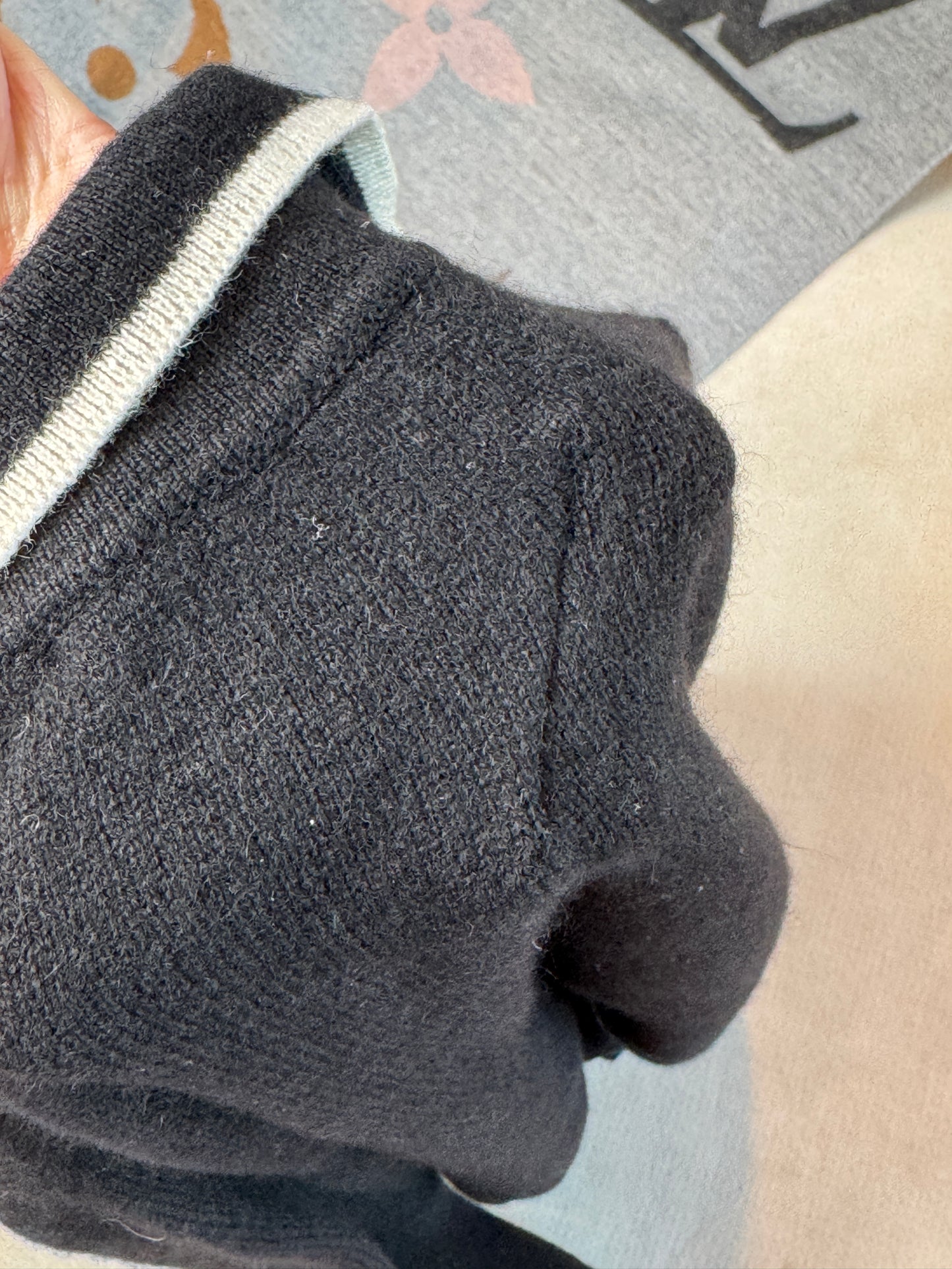 Dolce & Gabbana Black/White Collared Cashmere Sweater Size 4