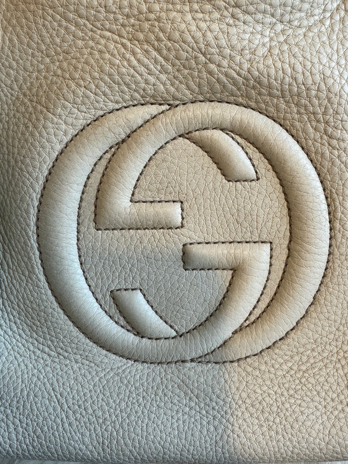 Gucci Cream Soho 2-Way Shoulder Bag