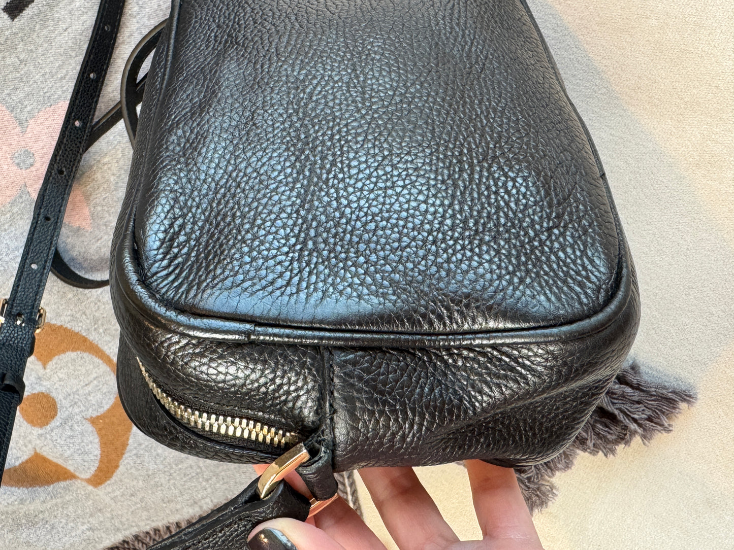 GUCCI Soho Disco Black Pebbled Camera Bag