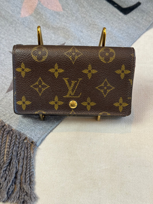 Louis Vuitton  Monogram Bifold Tresor Short Wallet