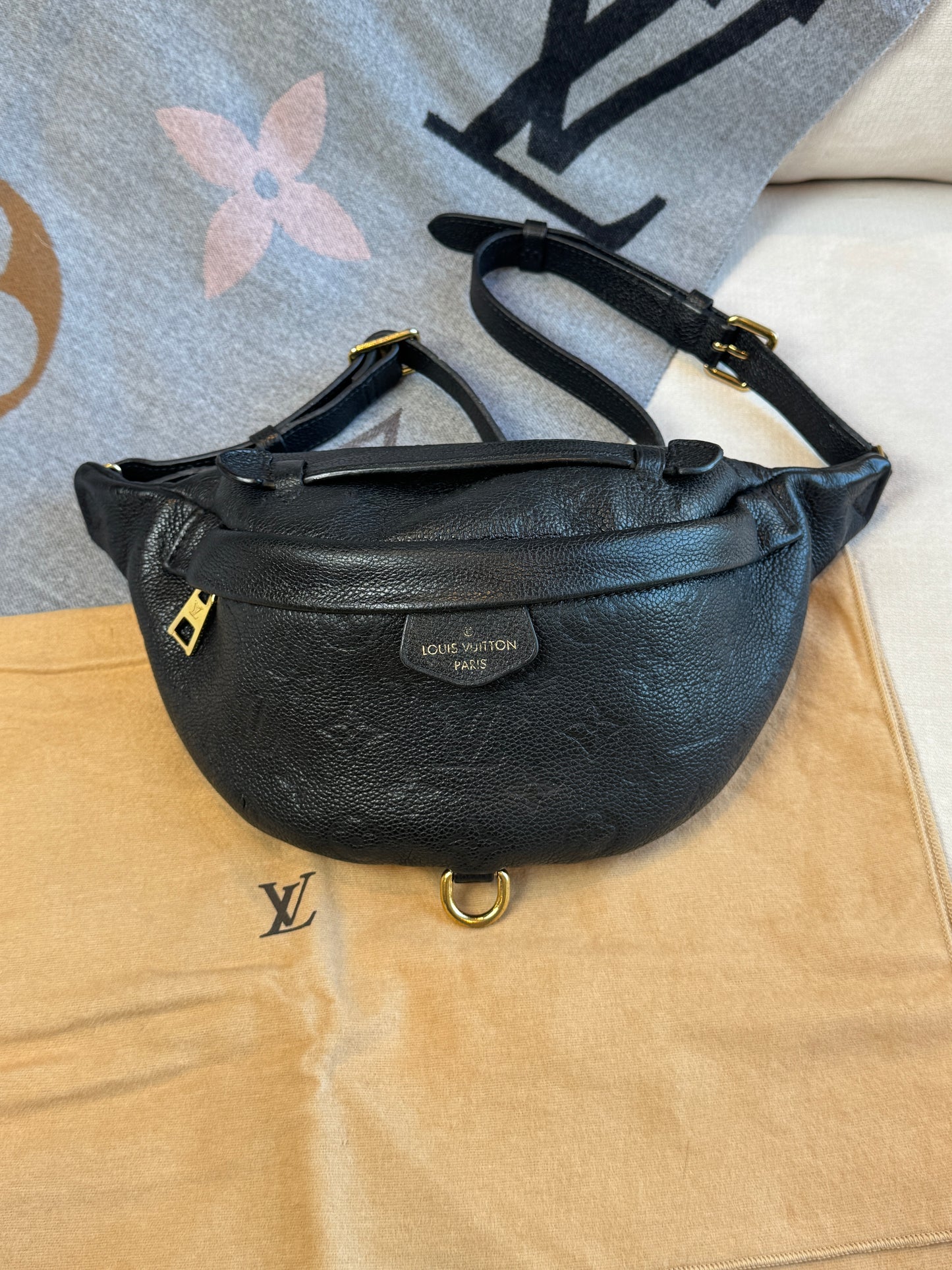 Louis Vuitton Empreinte Noir Original Bumbag