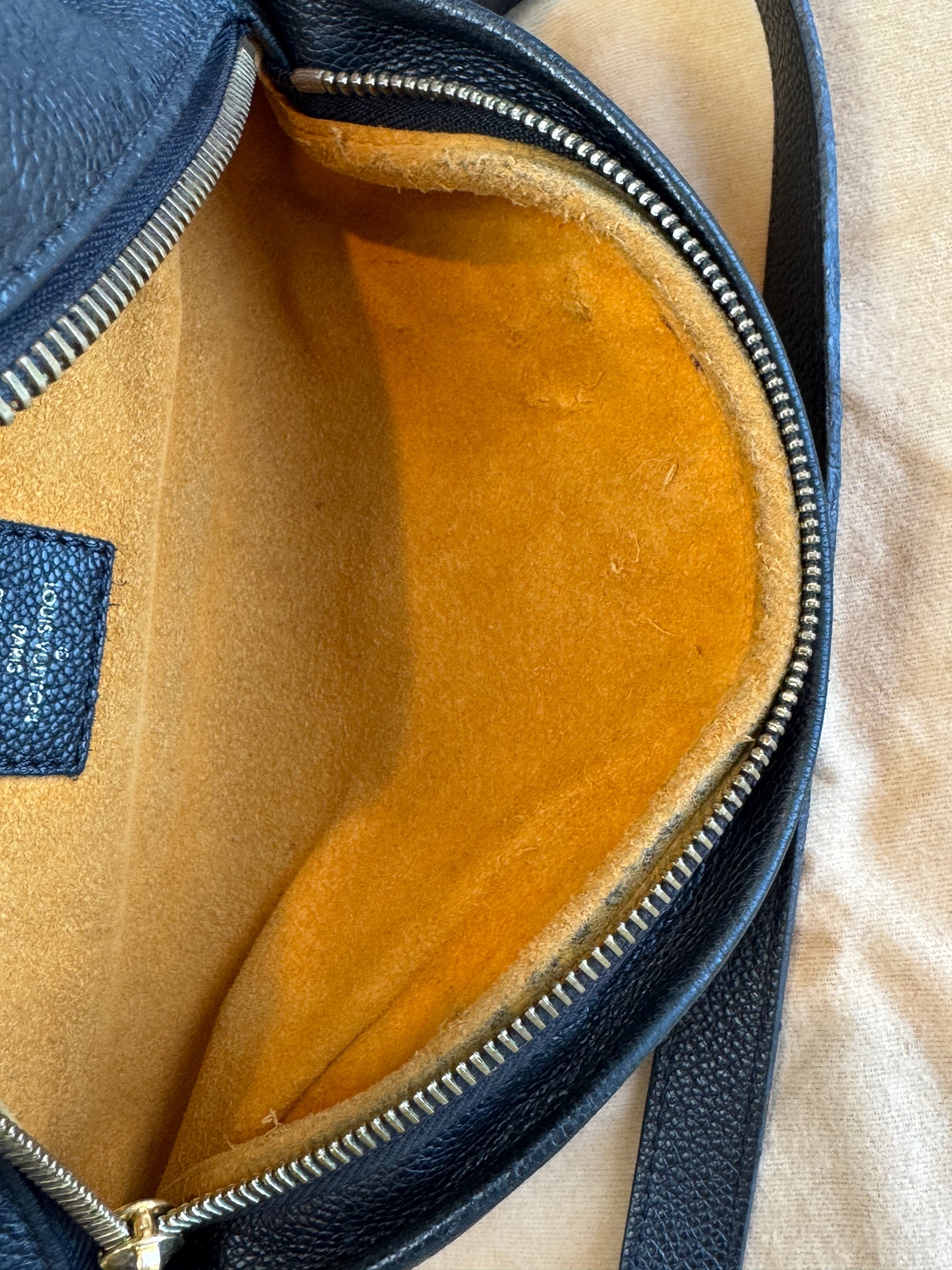 Louis Vuitton Empreinte Noir Original Bumbag