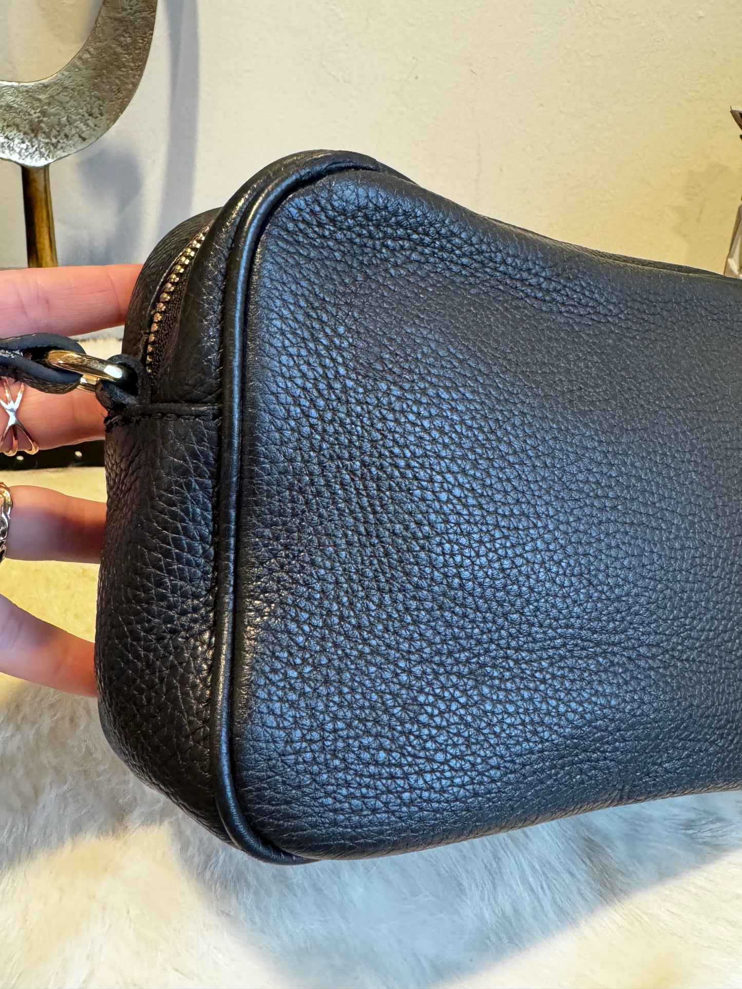 GUCCI Soho Disco Black Pebbled Camera Bag