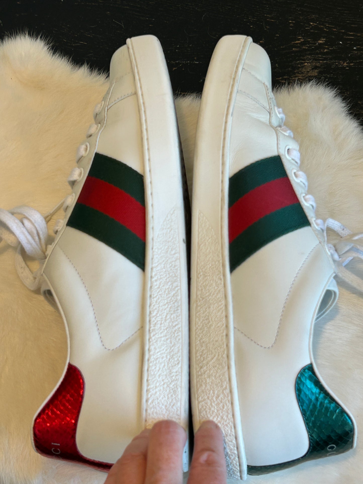 GUCCI Ace Bees Sneakers 8.5EU (41.5EU)