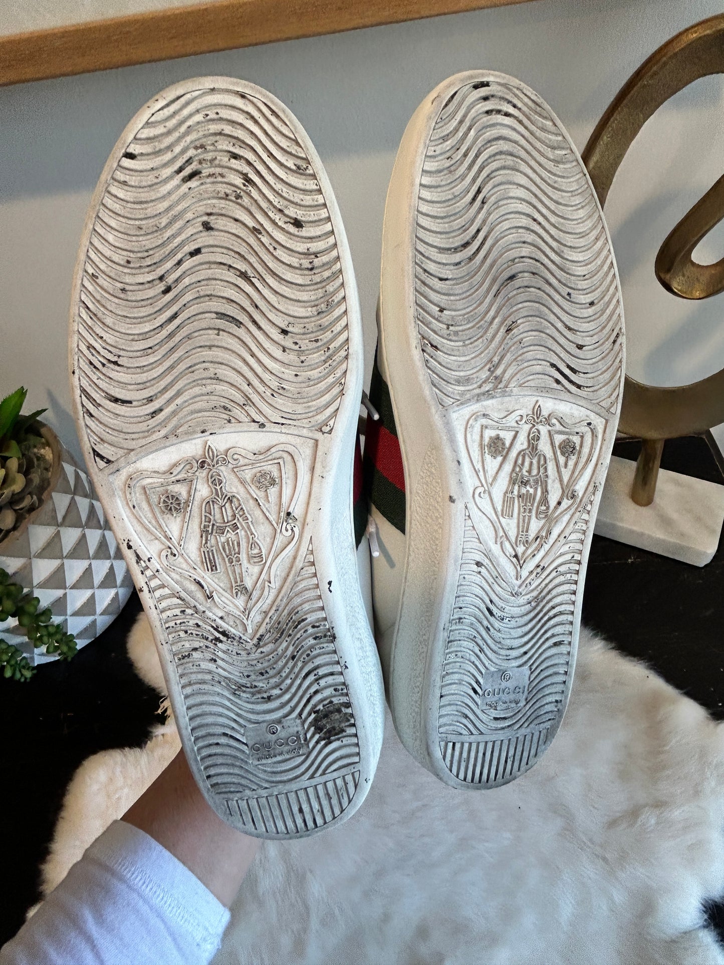 GUCCI Ace Bees Sneakers 8.5EU (41.5EU)