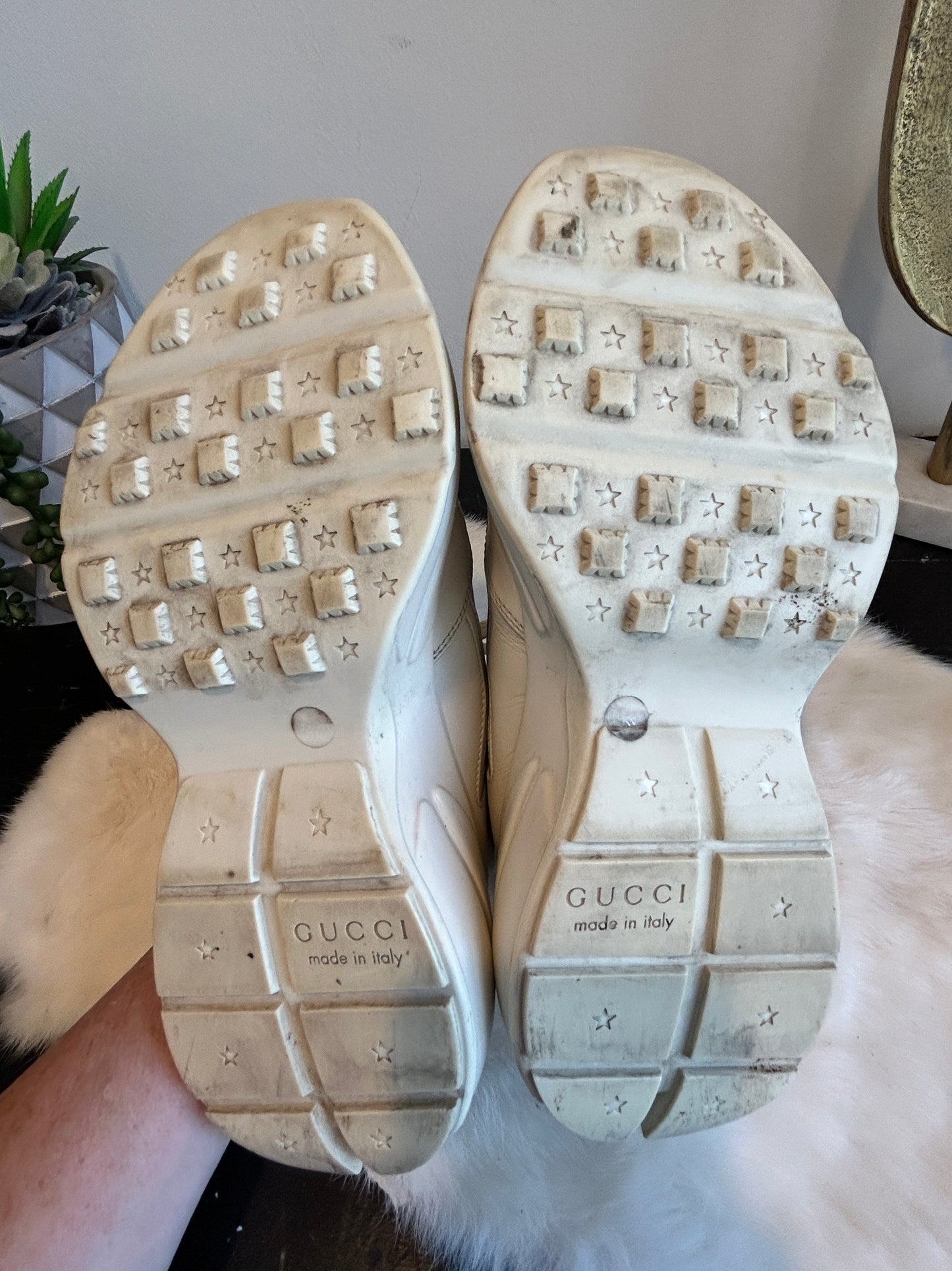 Gucci Rhyton Logo Ivory Women's Sneakers 37EU