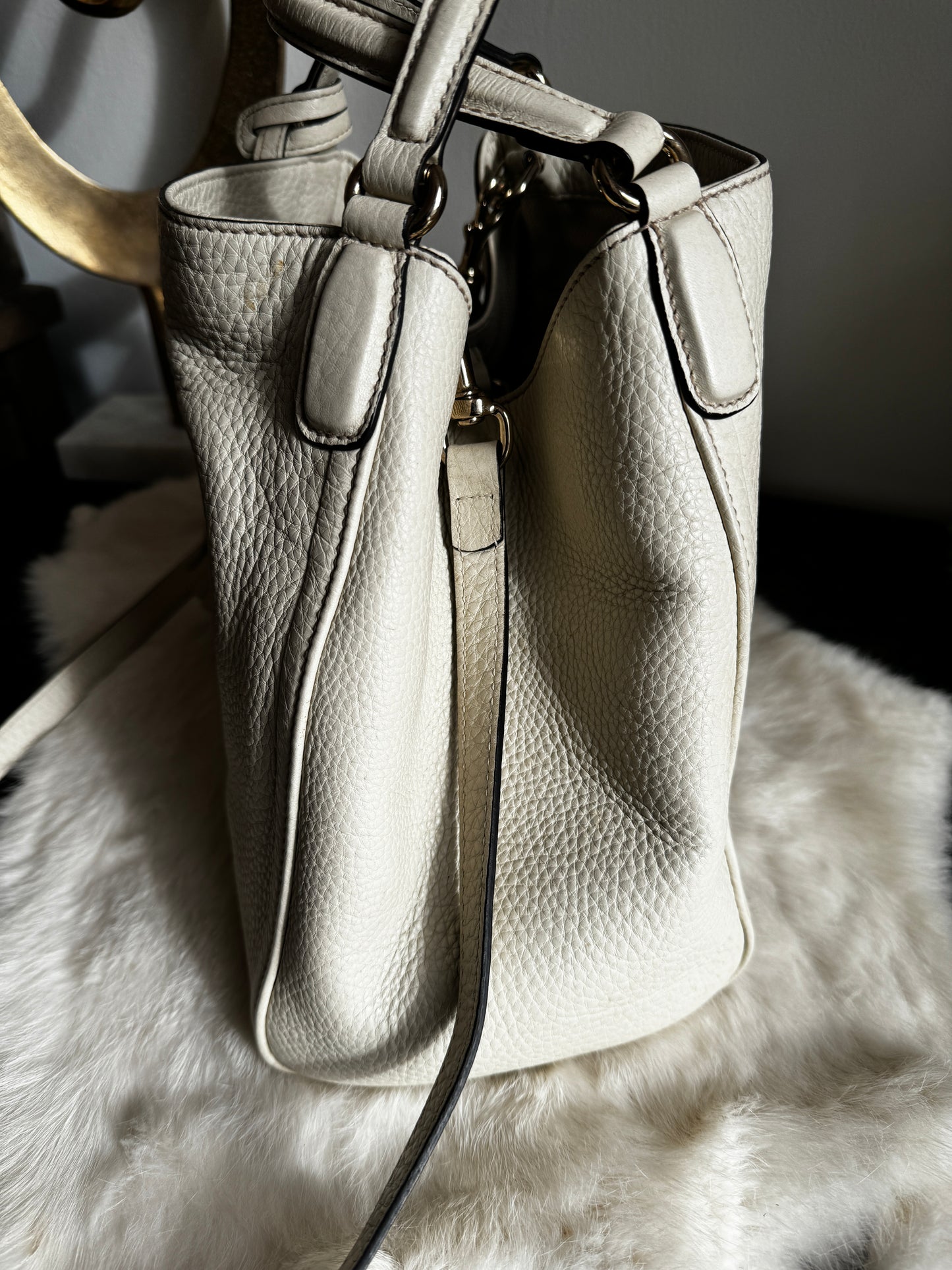 Gucci Cream Soho 2-Way Shoulder Bag