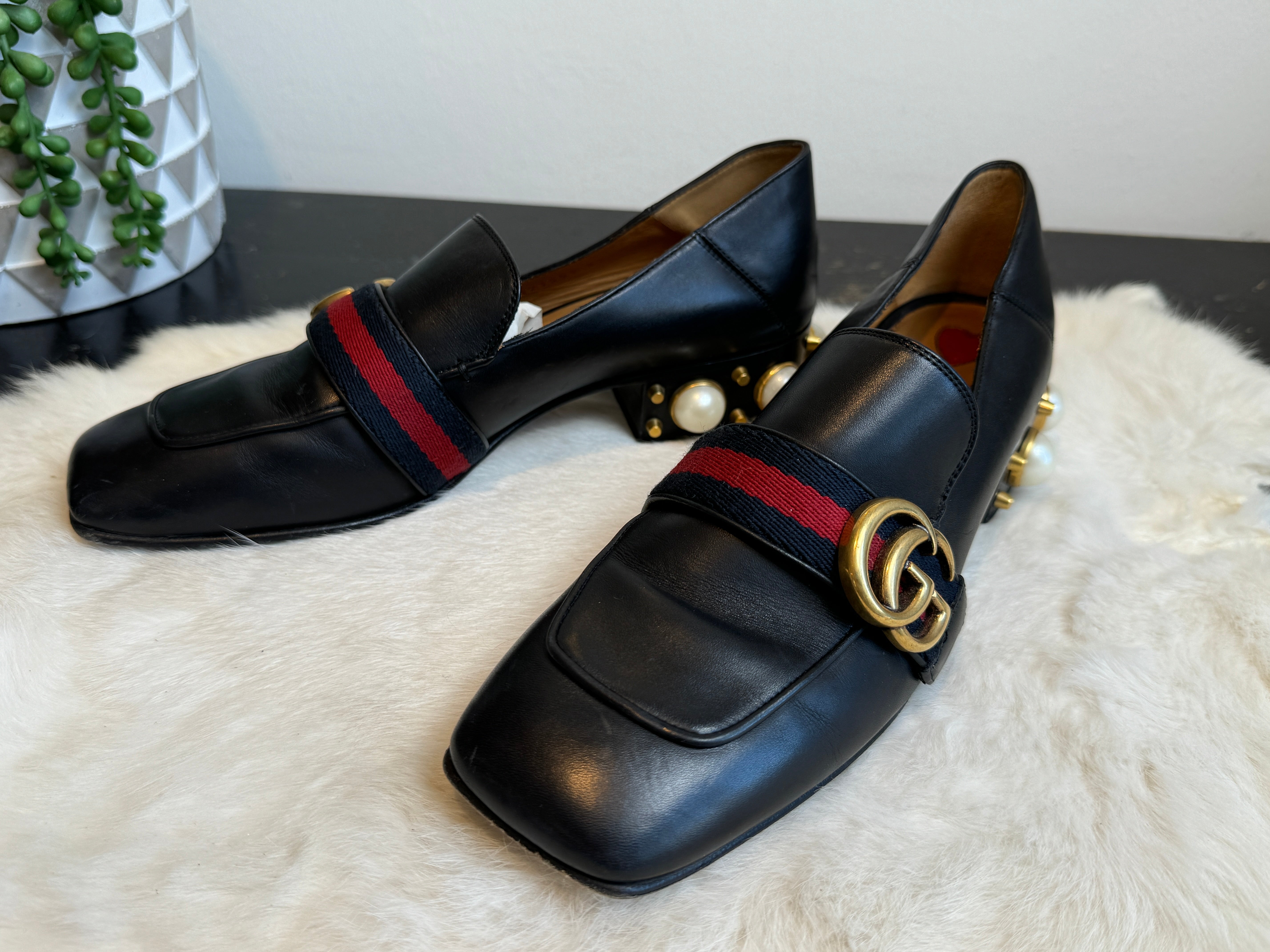 Gucci pearl heel loafer hotsell