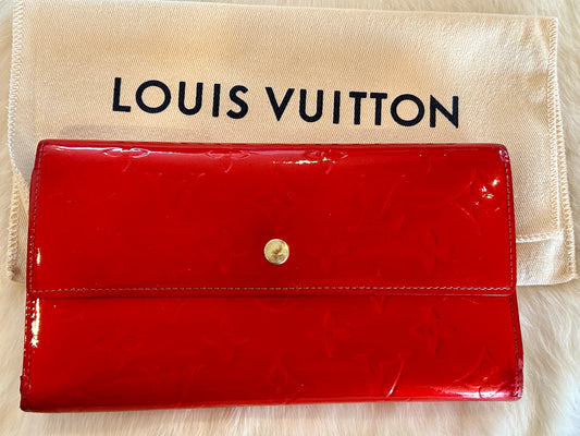 Louis Vuitton Red Vernis Porte Tresor International Wallet