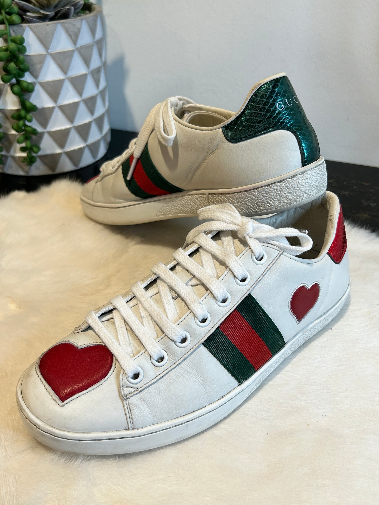 Gucci Ace Hearts Sneakers Size 36