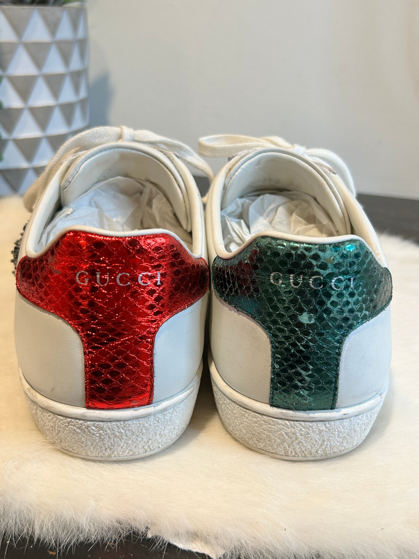 GUCCI Ace Sword Heart Women's Size 40EU