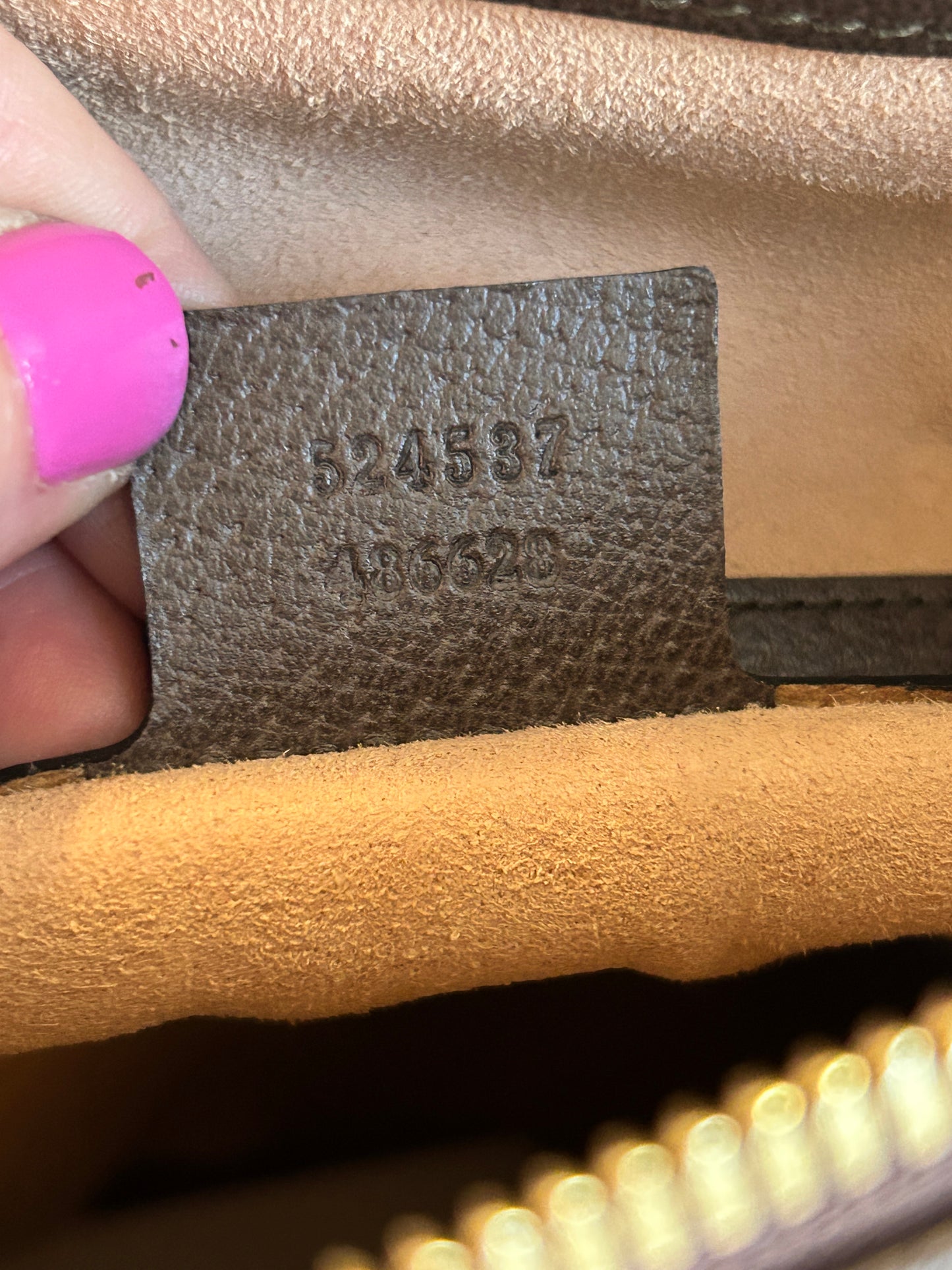 GUCCI GG Supreme Canvas Ophidia Medium Tote