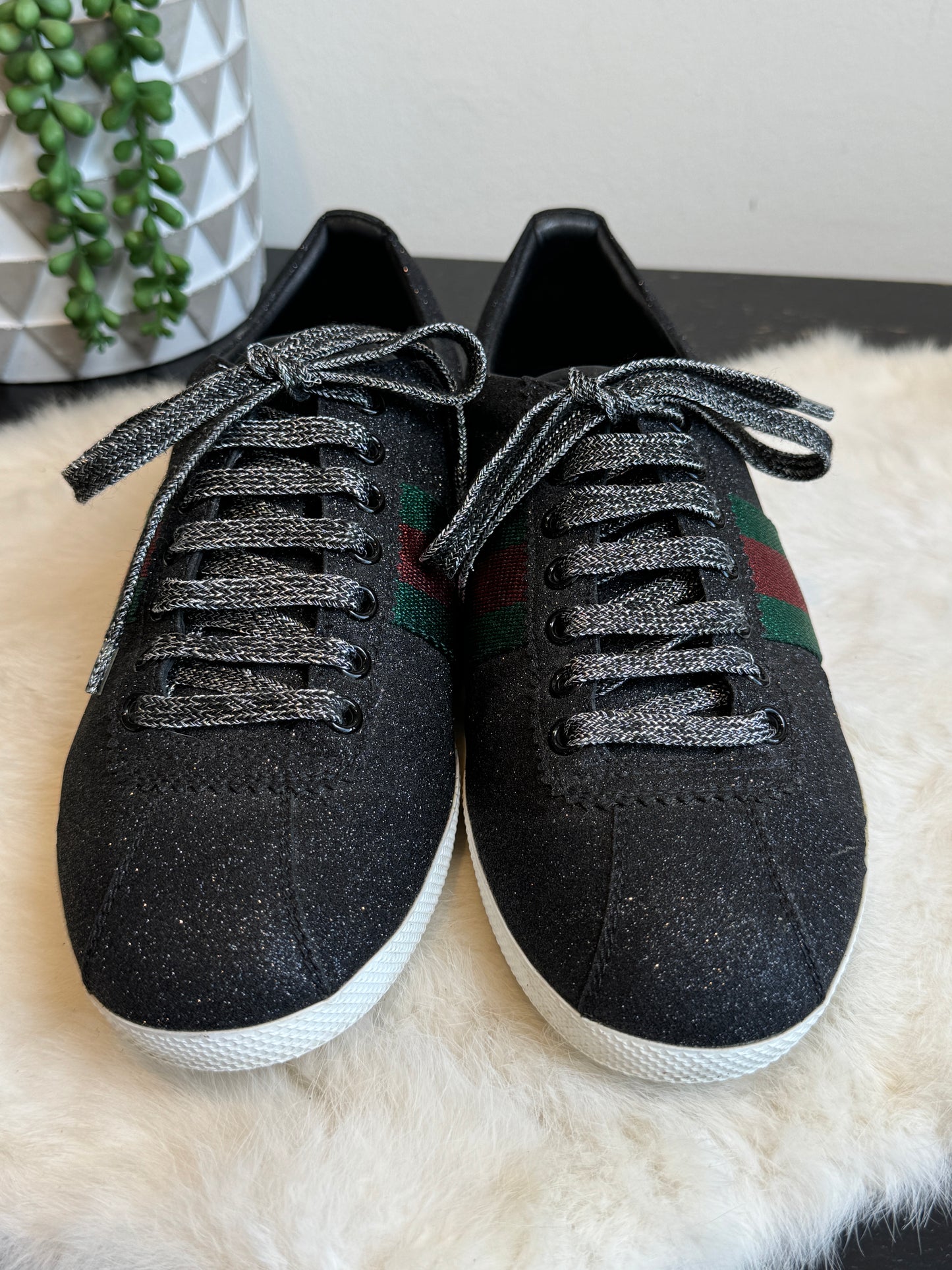 GUCCI Ace Black Glitter Studded Size 6EU (39EU)