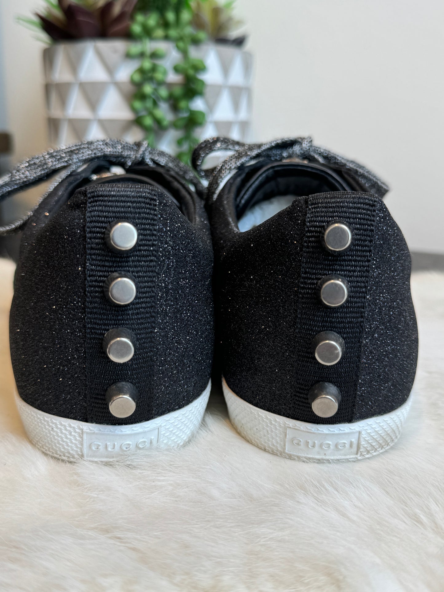 GUCCI Ace Black Glitter Studded Size 6EU (39EU)