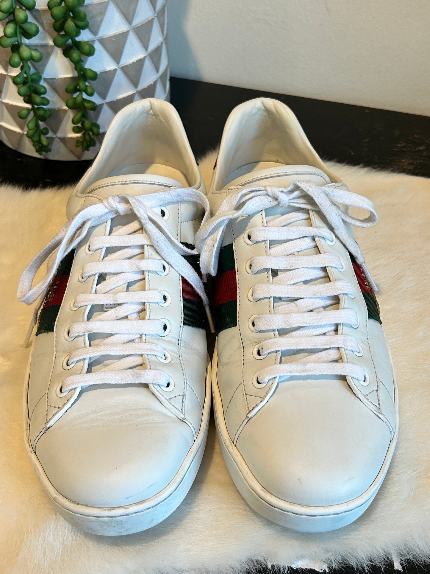 GUCCI Ace Bees Sneakers 8.5EU (41.5EU)