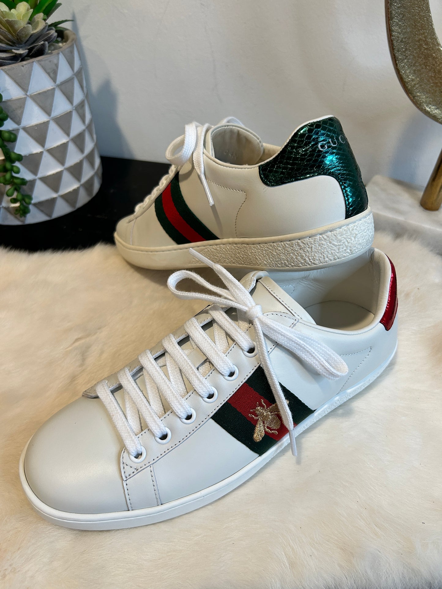 GUCCI Ace Bees Sneakers Womens 37/37.5EU