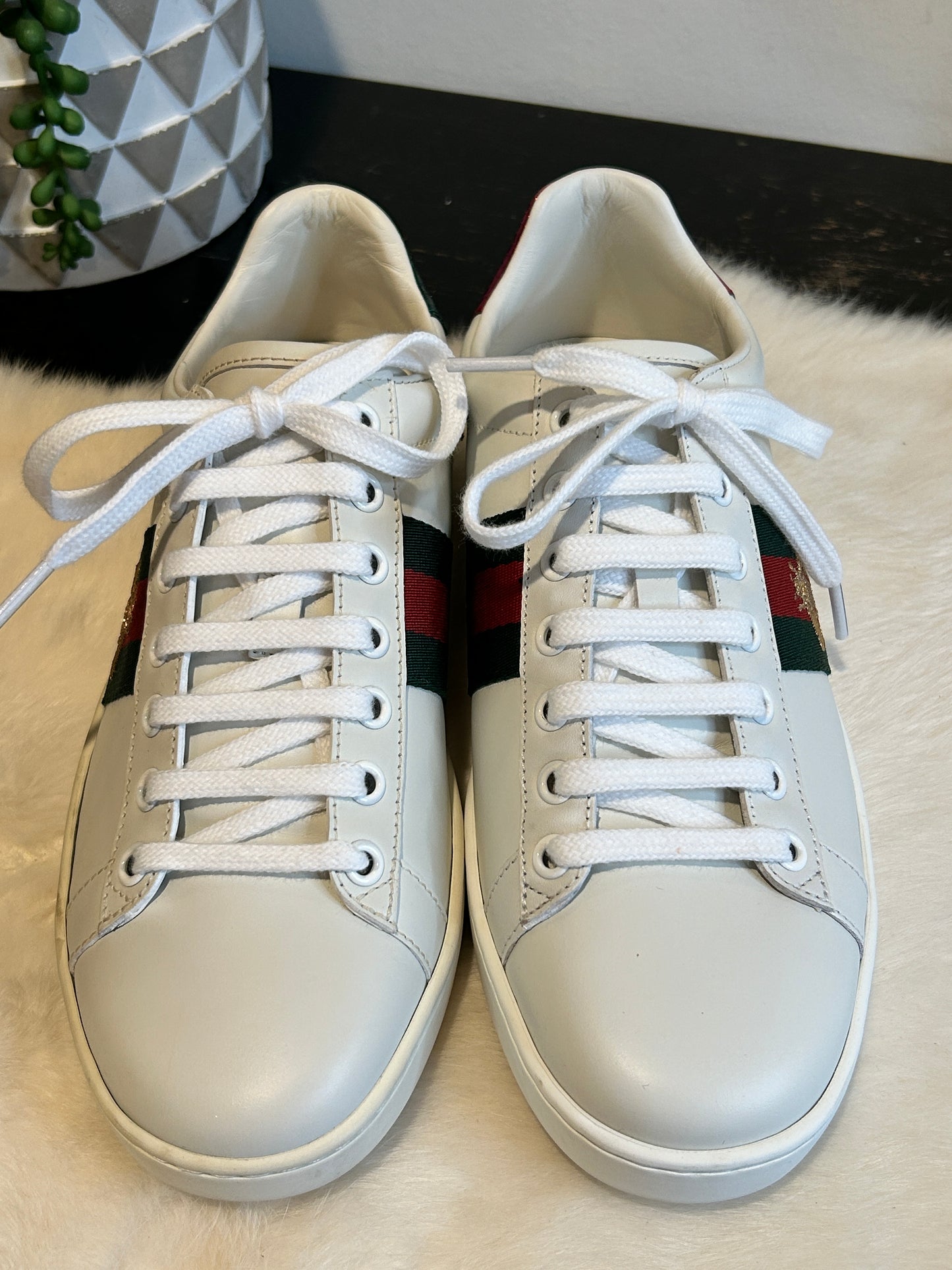 GUCCI Ace Bees Sneakers Womens 37/37.5EU