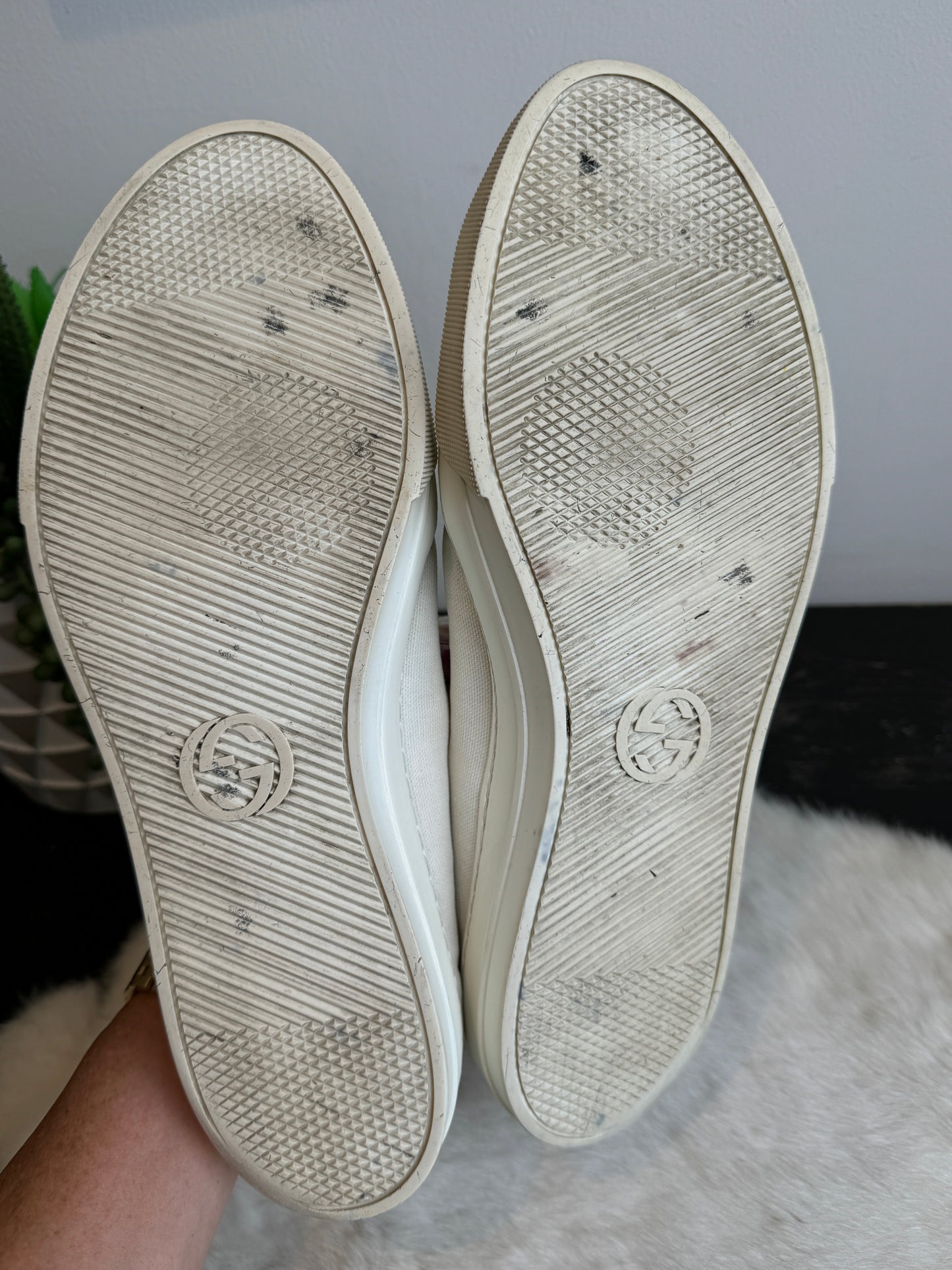 GUCCI Off White Canvas Sneakers 9EU (42EU)