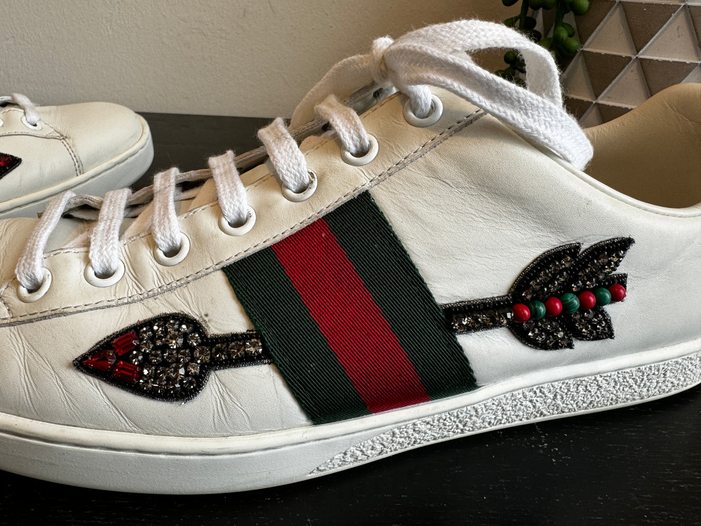 Gucci Ace Arrows Sneakers Size 39.5EU