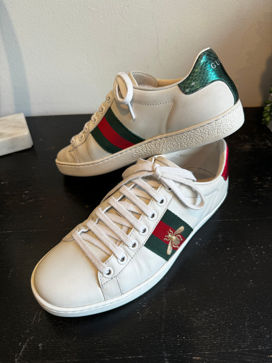 Gucci Ace Bees Sneakers Size 35EU